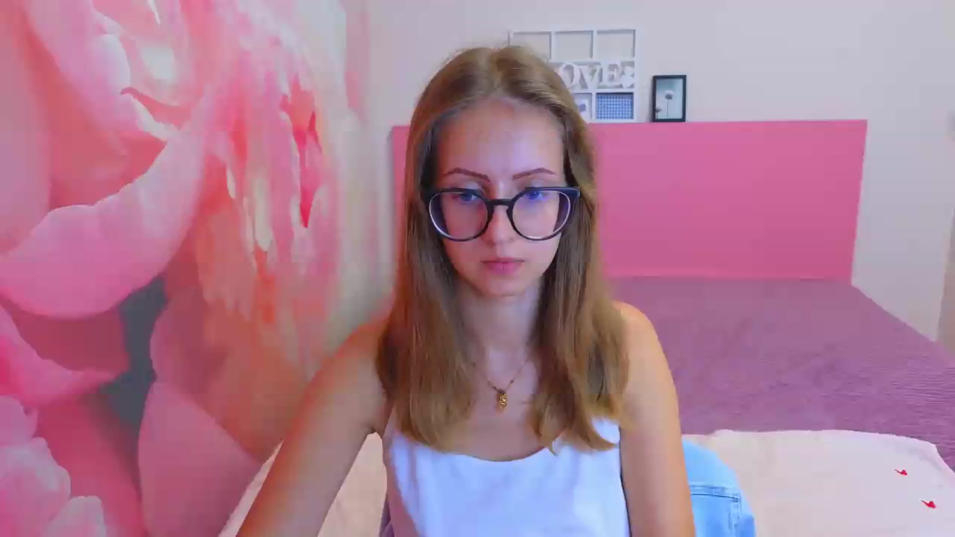 Gallery image thumbnail from Kristina_Adel's myfreecams stream on, 09/14/2026, 09:08 image 1 of 20