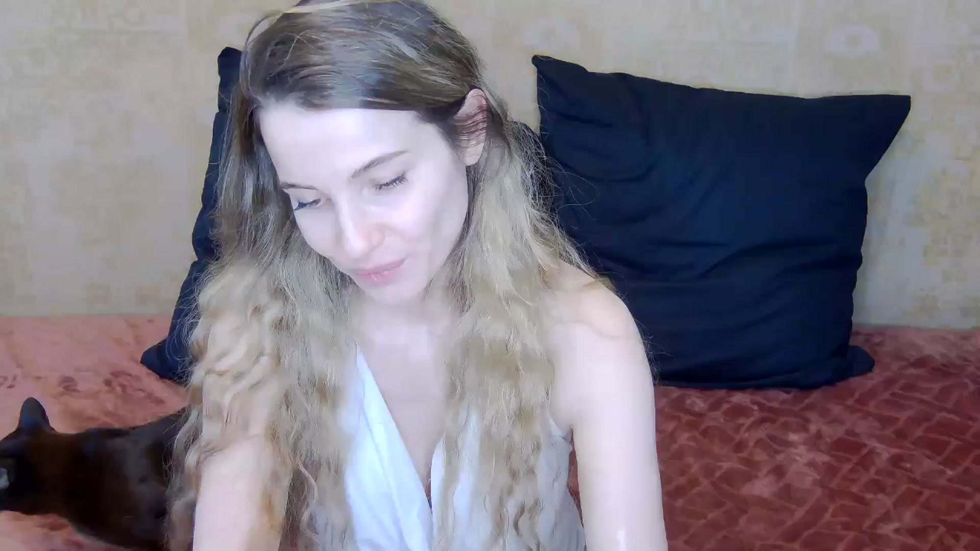 Gallery image thumbnail from Kristina_luv's myfreecams stream on, 03/31/2025, 06:28 image 1 of 20