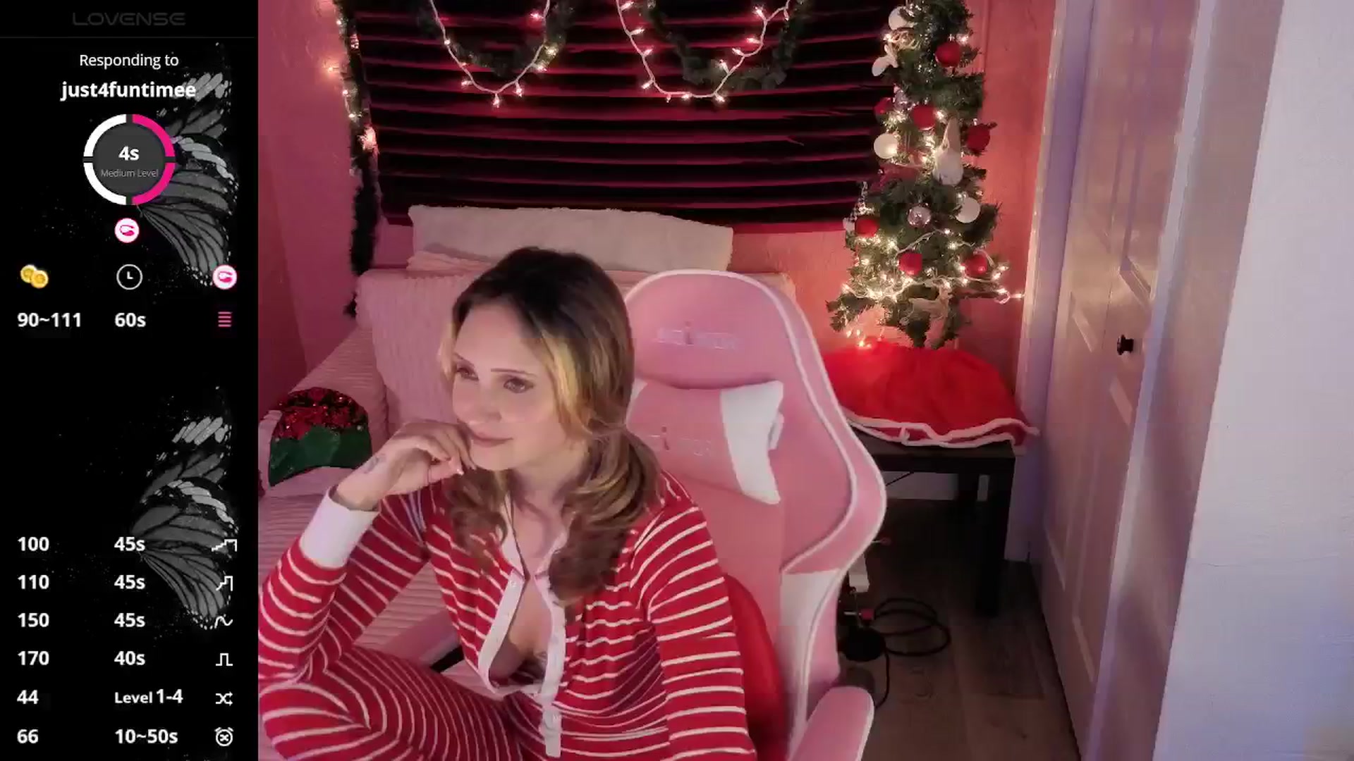 Gallery image thumbnail from KristineKayxo's myfreecams stream on, 12/26/2025, 02:29 image 4 of 20
