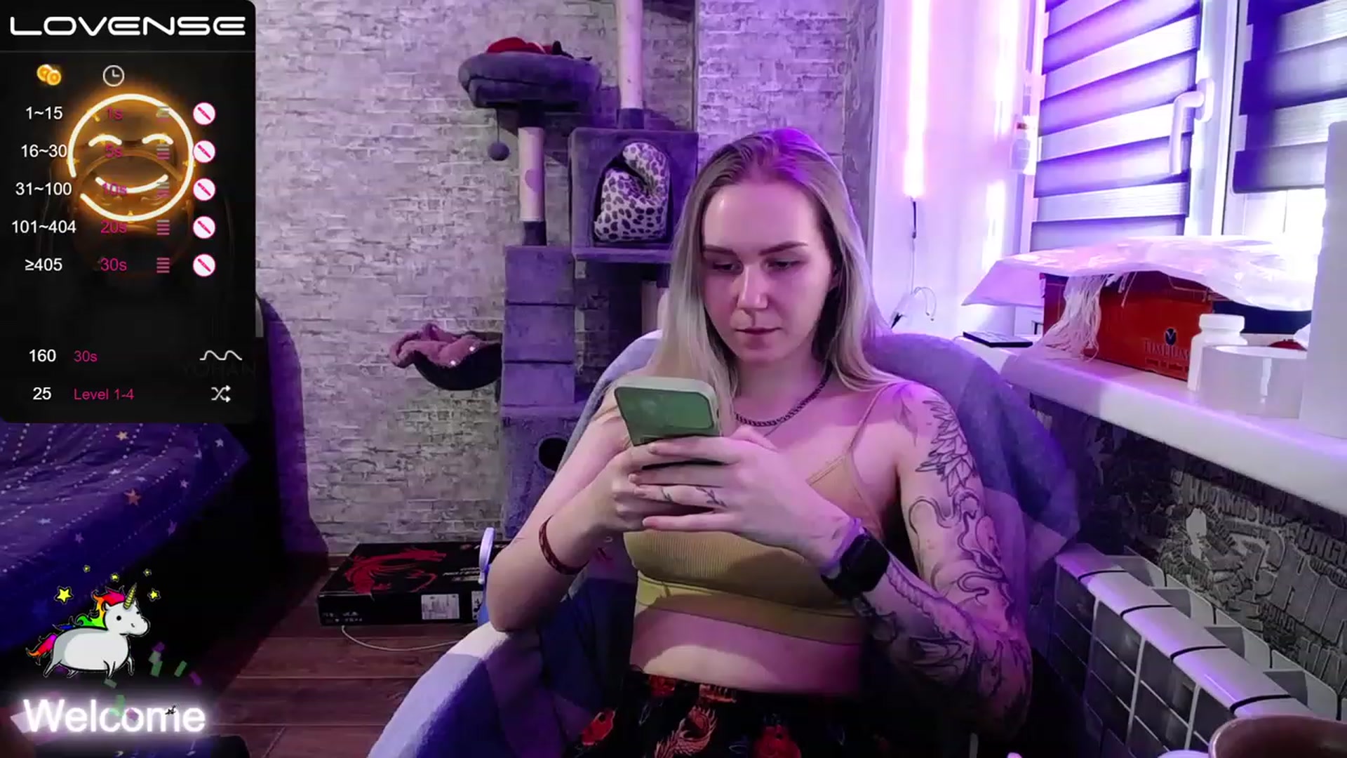 Gallery image thumbnail from Kristy228's myfreecams stream on, 04/17/2023, 09:06 image 6 of 20