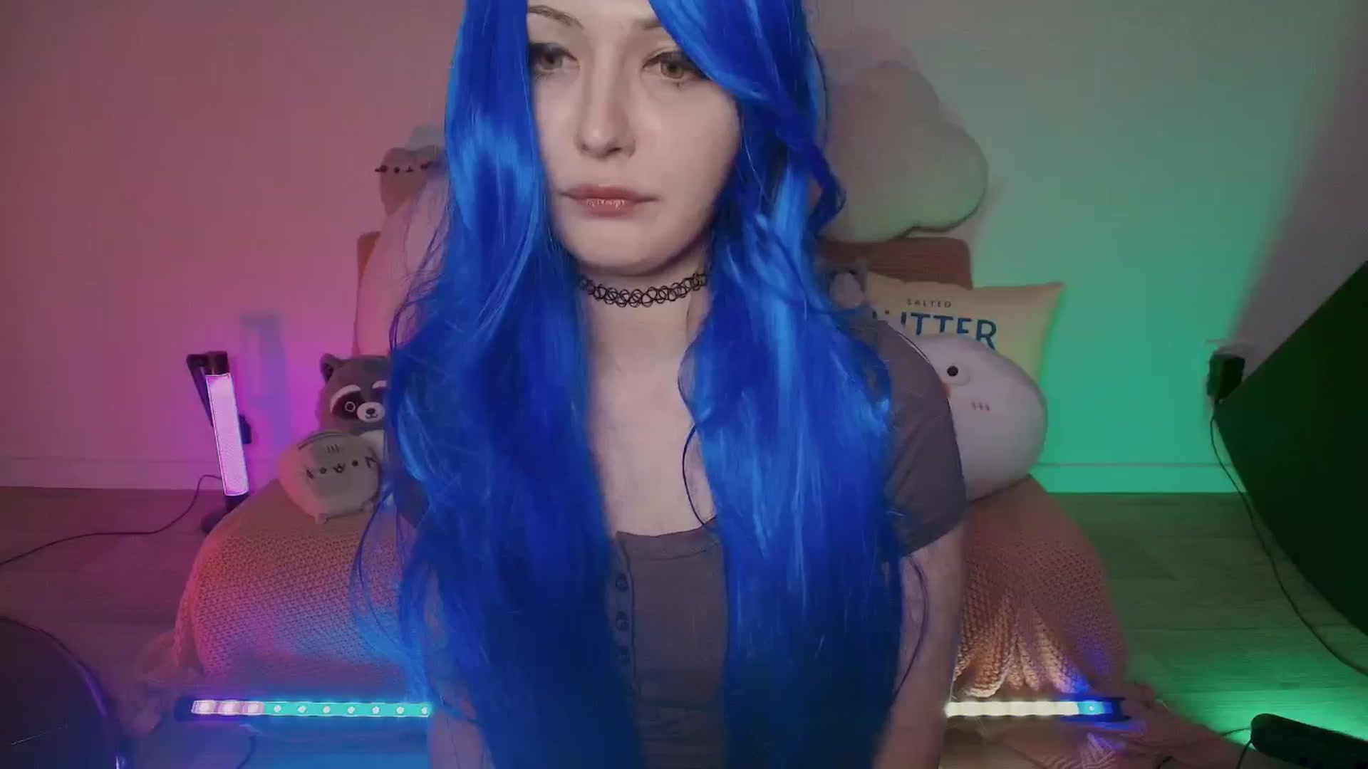 Gallery image thumbnail from Kristy6Kris's myfreecams stream on, 10/26/2025, 02:45 image 3 of 20