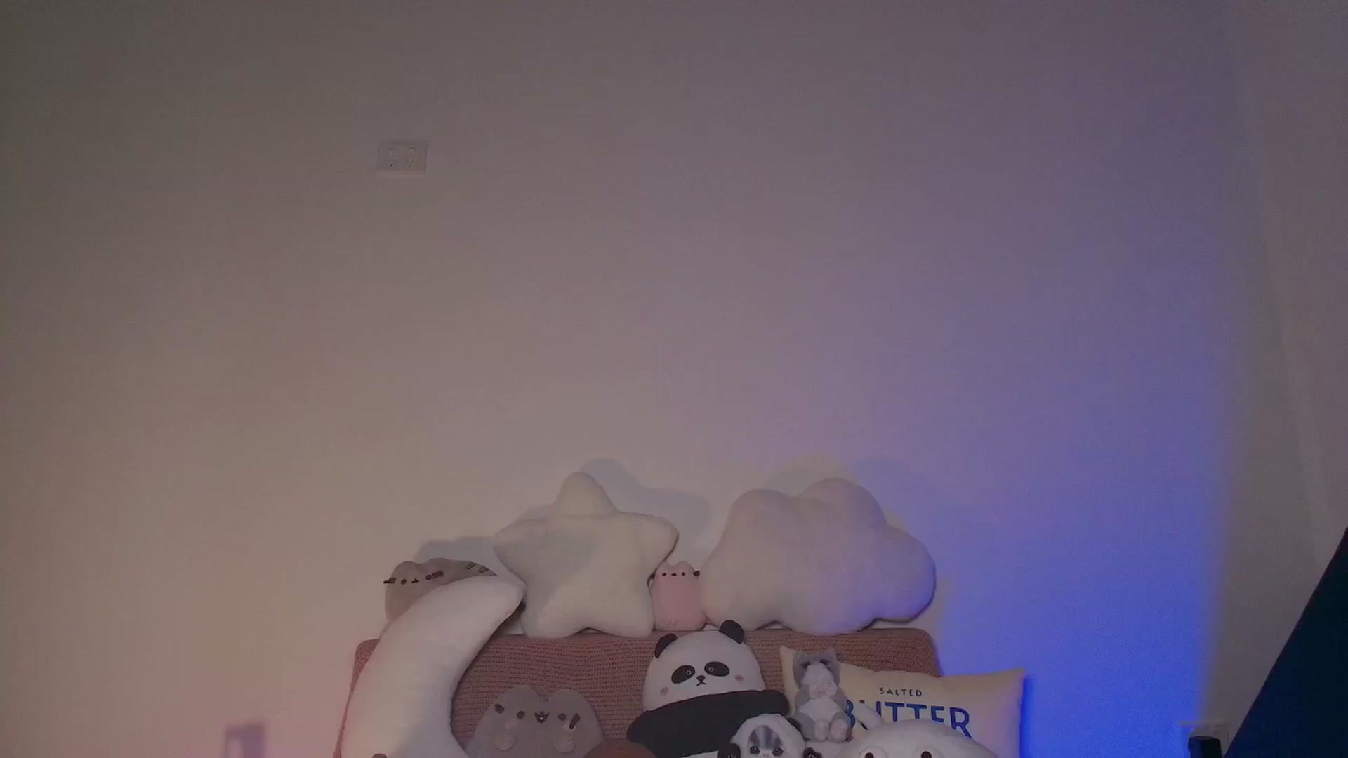 Gallery image thumbnail from Kristy6Kris's myfreecams stream on, 10/26/2025, 02:45 image 13 of 20