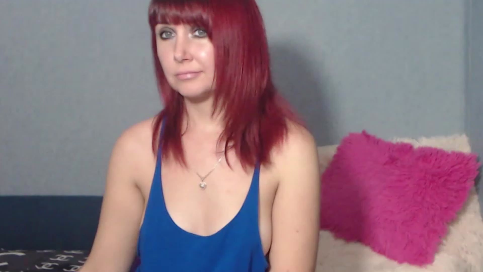 Gallery image thumbnail from Kronada's myfreecams stream on, 12/01/2022, 11:03 image 3 of 20