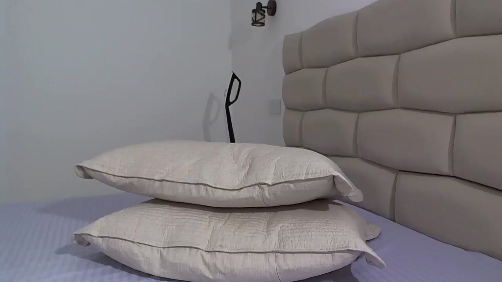 Gallery image thumbnail from Krys_'s myfreecams stream on, 10/11/2025, 17:43 image 20 of 20