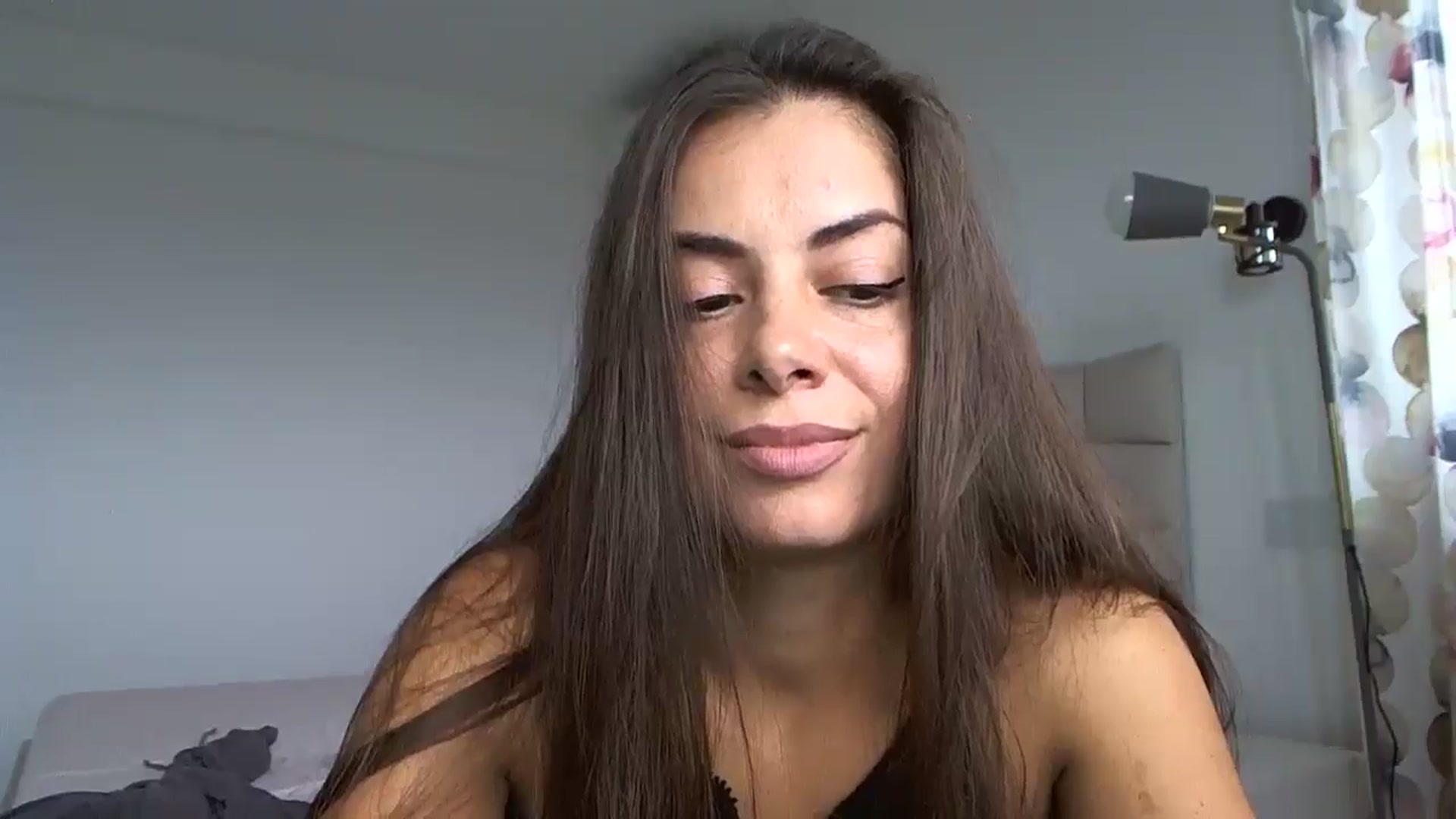 Gallery image thumbnail from Krys_'s myfreecams stream on, 11/10/2025, 09:41 image 8 of 20