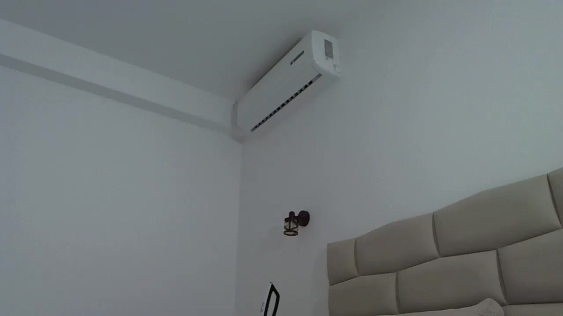 Gallery image thumbnail from Krys_'s myfreecams stream on, 01/04/2026, 13:56 image 20 of 20