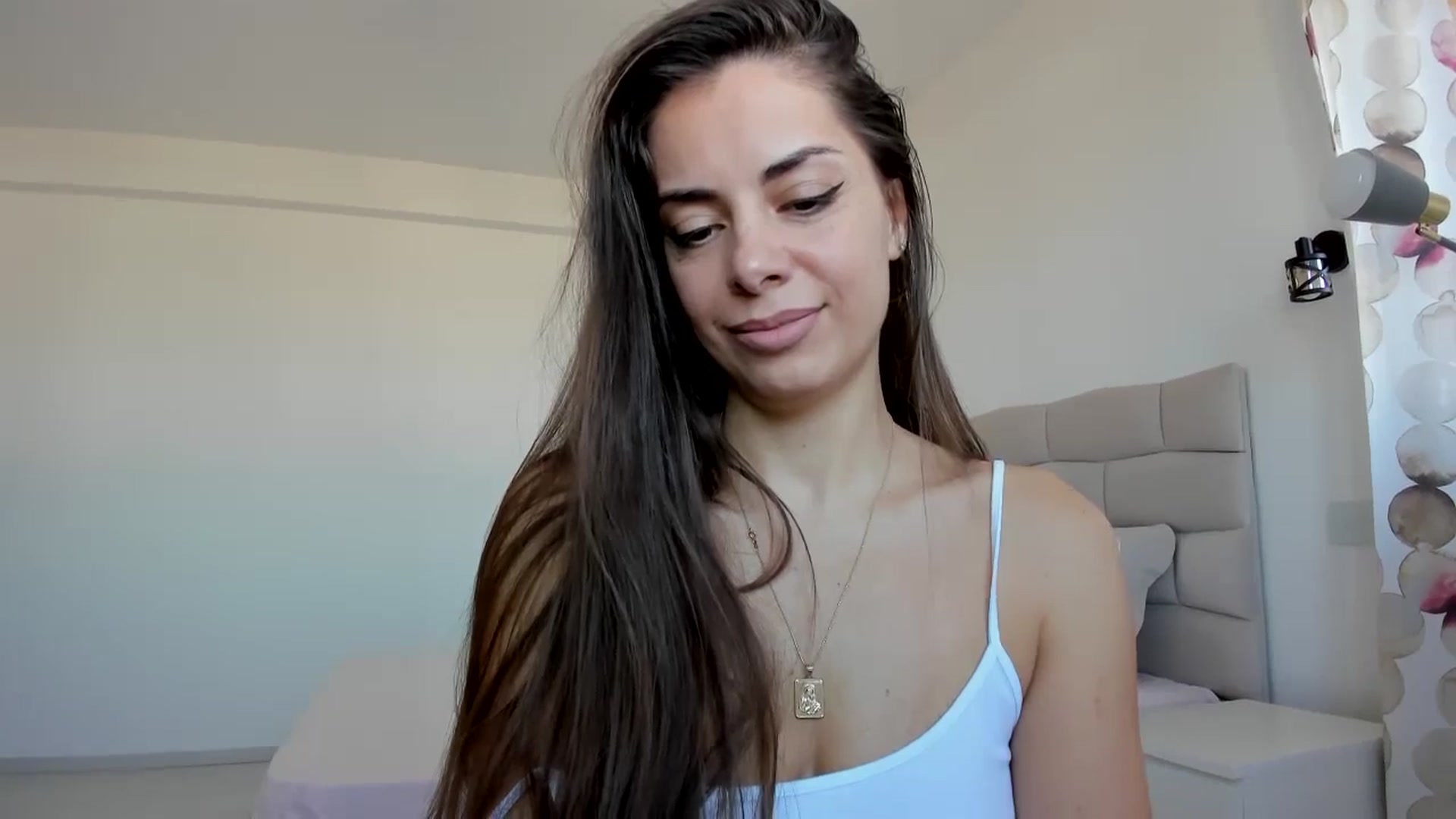 Gallery image thumbnail from Krys_'s myfreecams stream on, 03/09/2026, 09:42 image 12 of 20