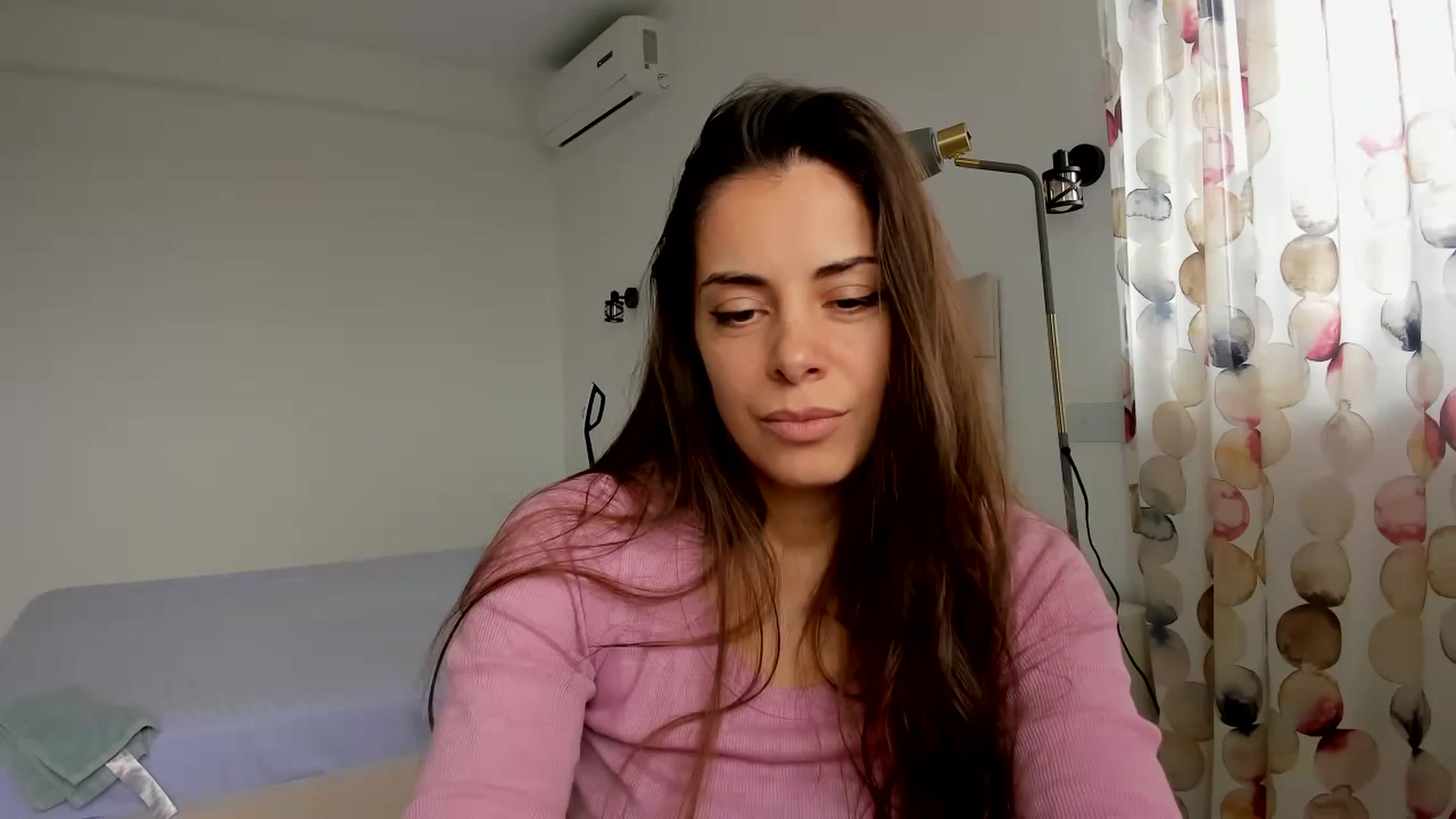 Gallery image thumbnail from Krys_'s myfreecams stream on, 03/31/2026, 09:27 image 7 of 20