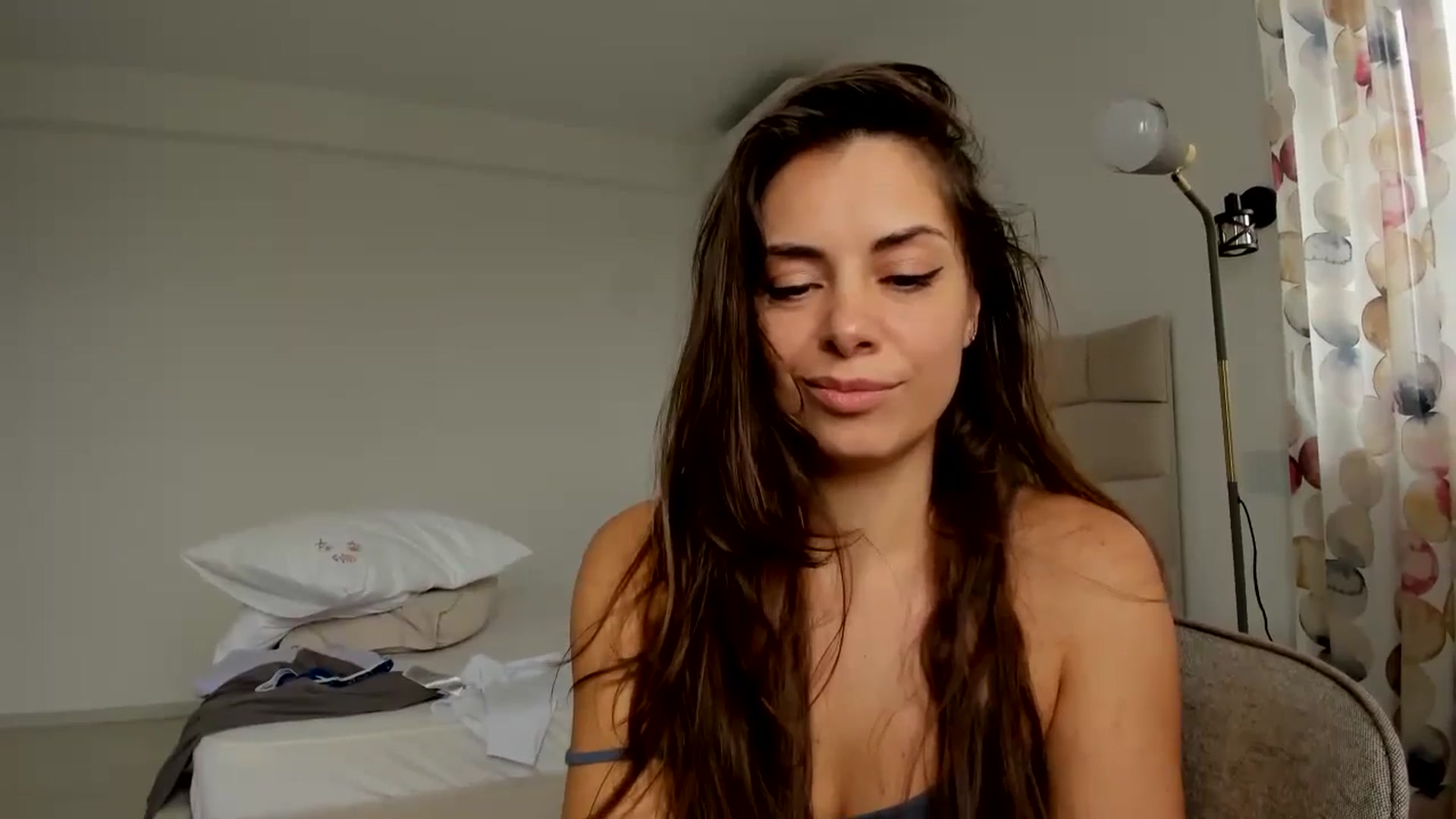 Gallery image thumbnail from Krys_'s myfreecams stream on, 04/03/2026, 09:49 image 20 of 20