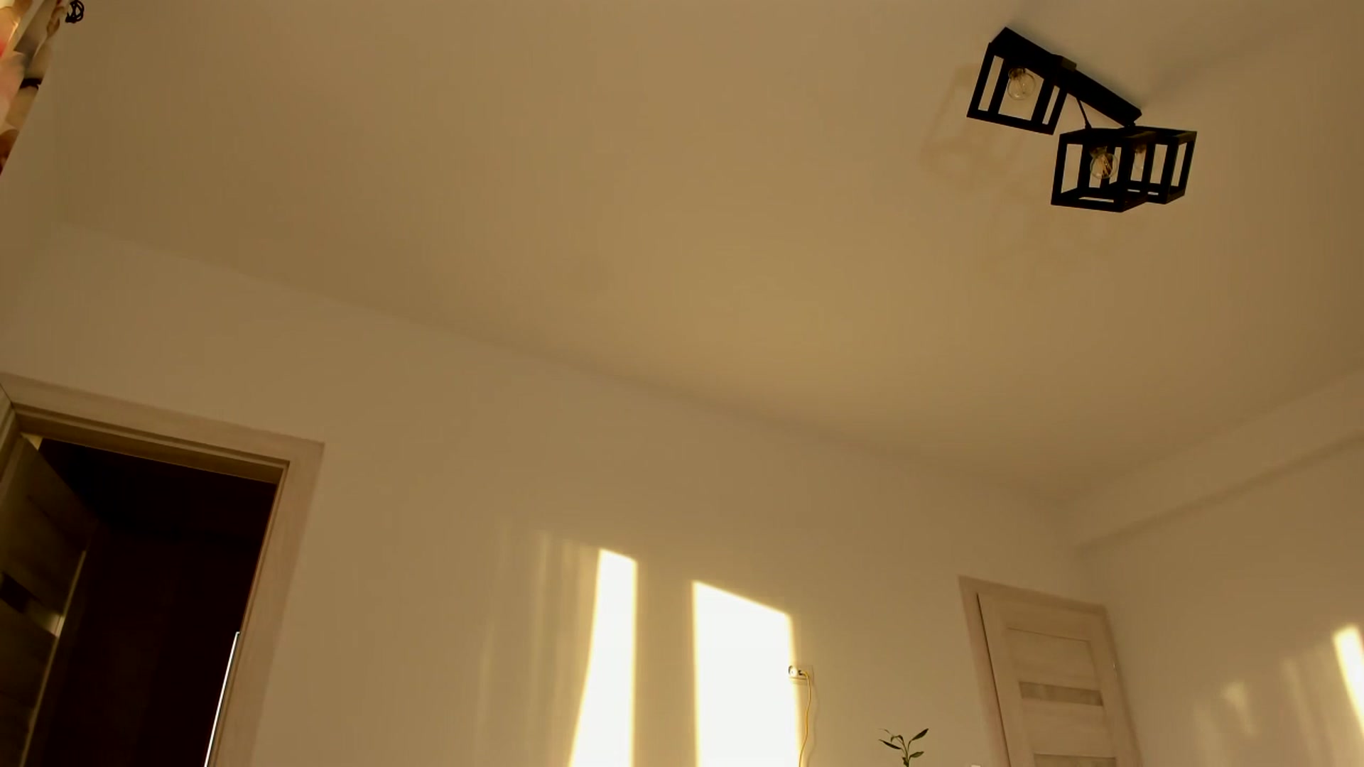 Gallery image thumbnail from Krys_'s myfreecams stream on, 04/25/2026, 17:52 image 4 of 20