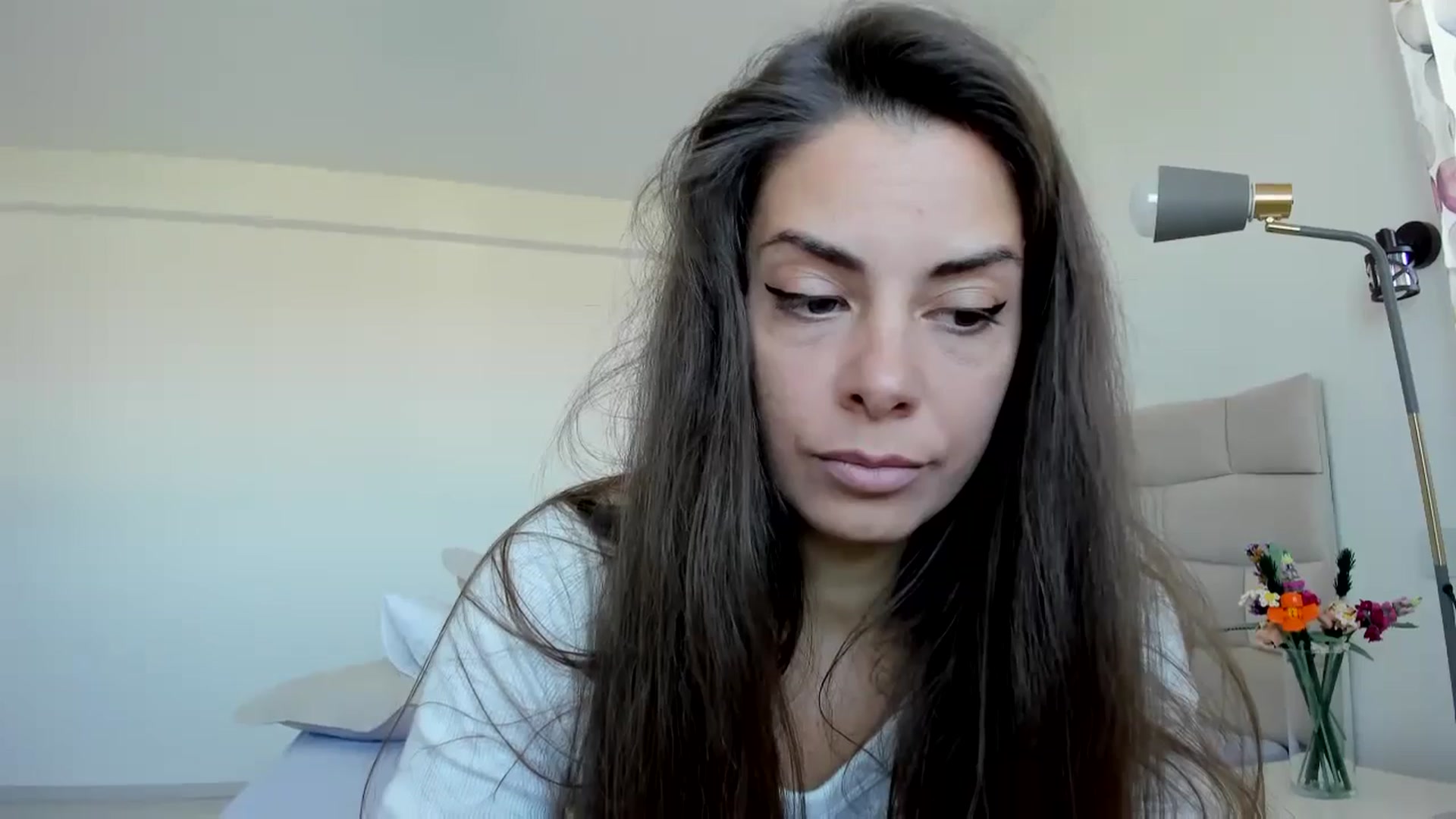 Gallery image thumbnail from Krys_'s myfreecams stream on, 04/26/2026, 08:56 image 3 of 20