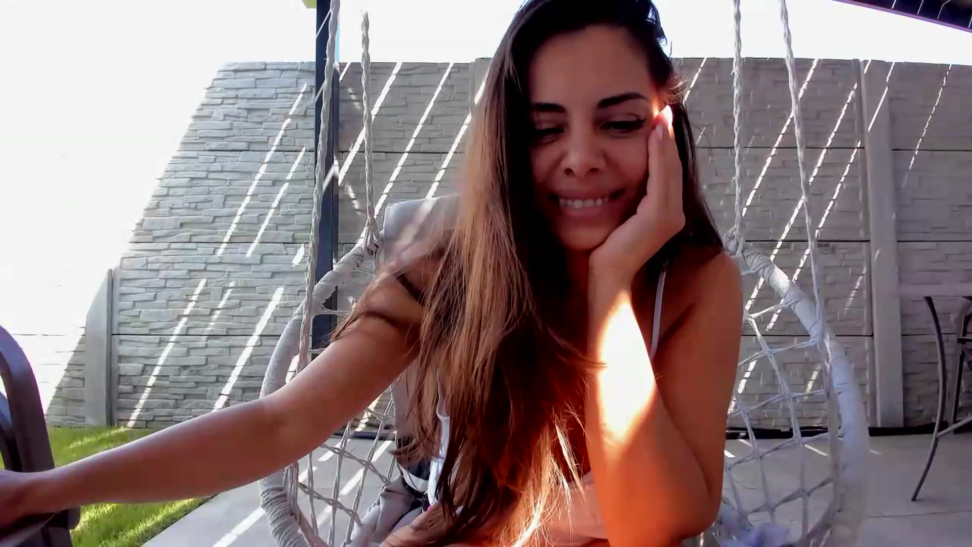 Gallery image thumbnail from Krys_'s myfreecams stream on, 05/26/2026, 07:56 image 8 of 20