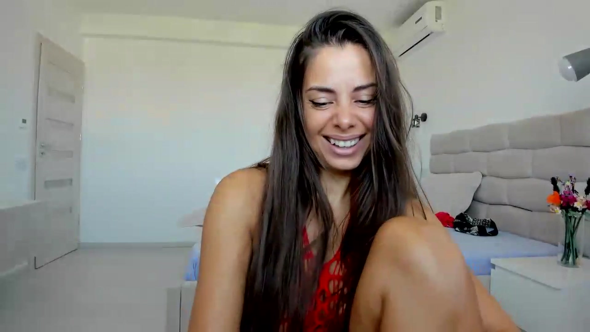 Gallery image thumbnail from Krys_'s myfreecams stream on, 07/28/2026, 08:43 image 9 of 20