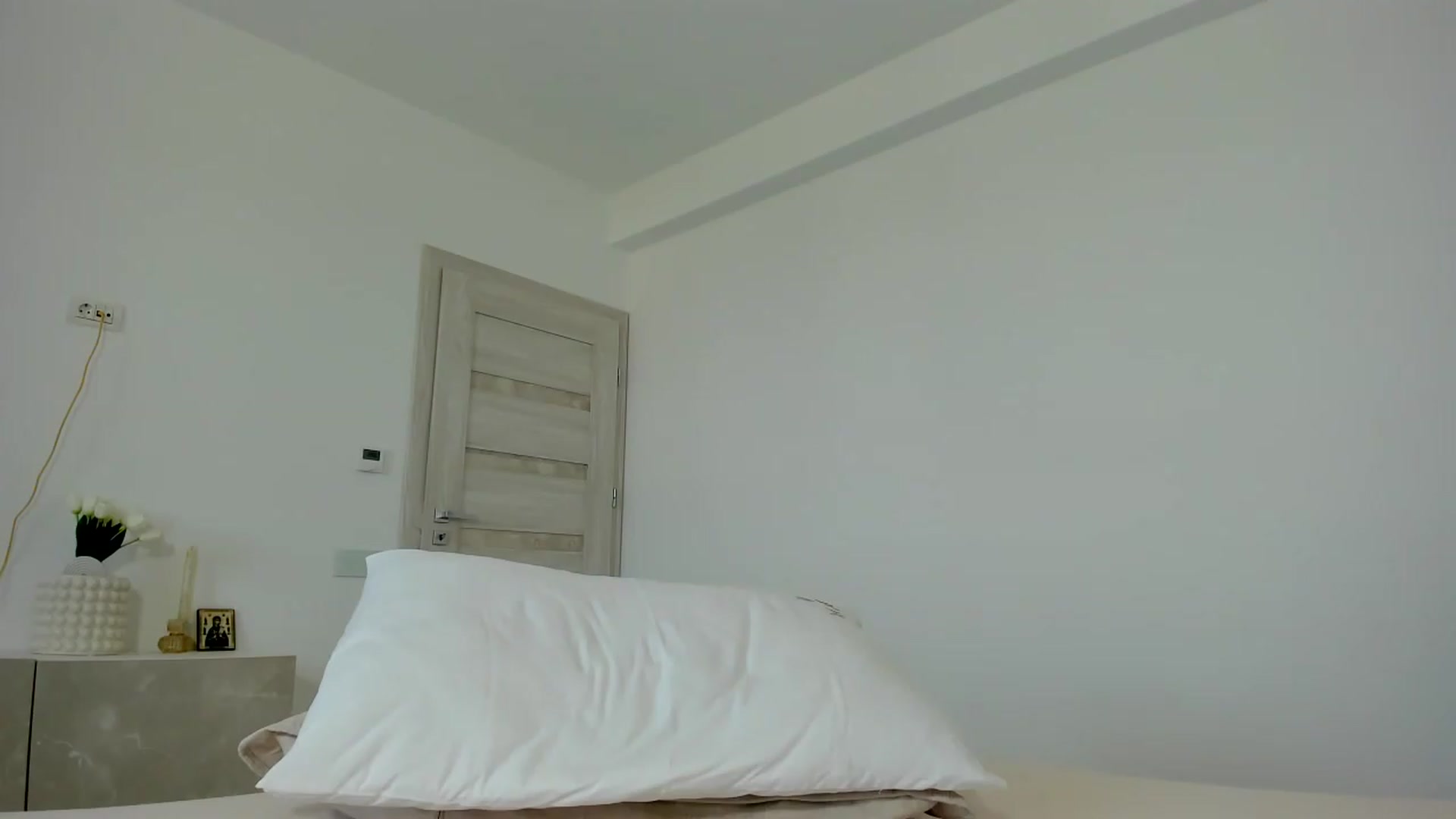 Gallery image thumbnail from Krys_'s myfreecams stream on, 08/02/2026, 09:57 image 20 of 20