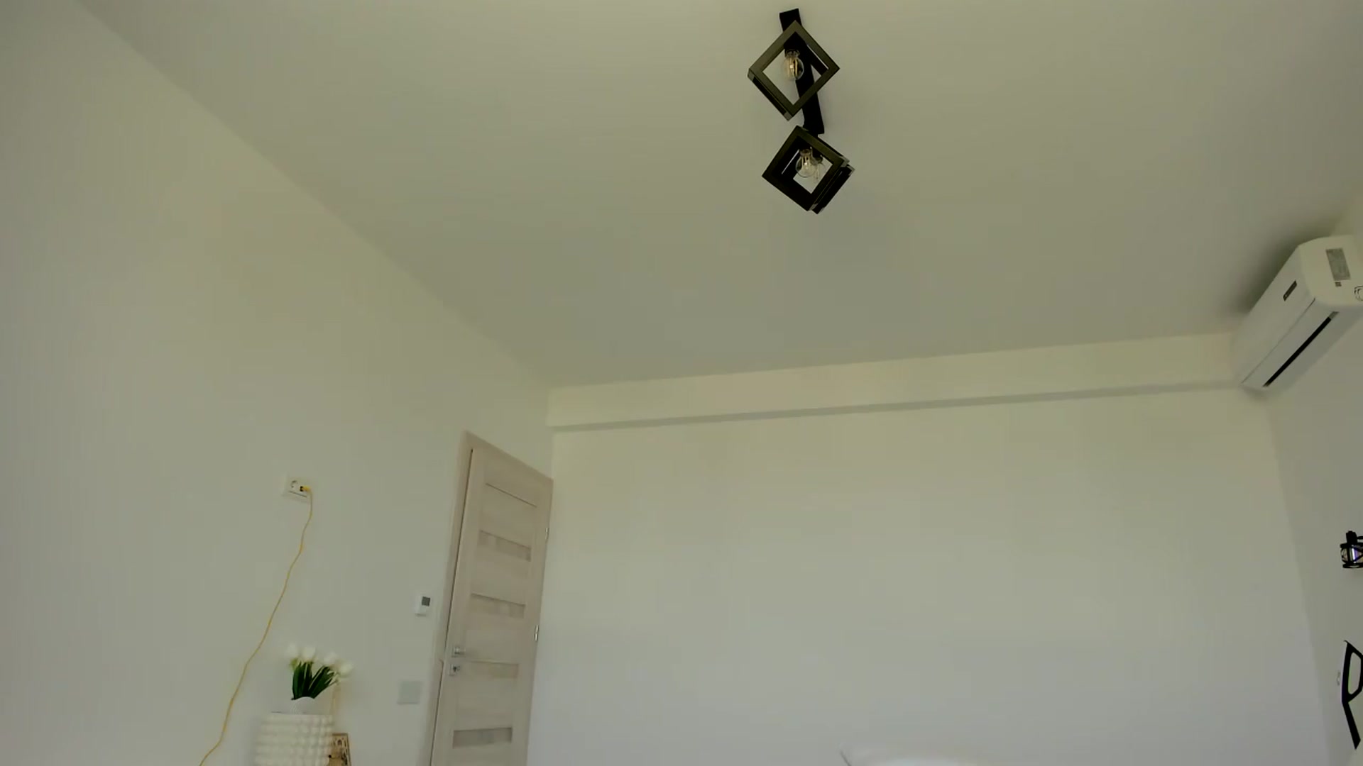 Gallery image thumbnail from Krys_'s myfreecams stream on, 08/07/2026, 08:52 image 20 of 20