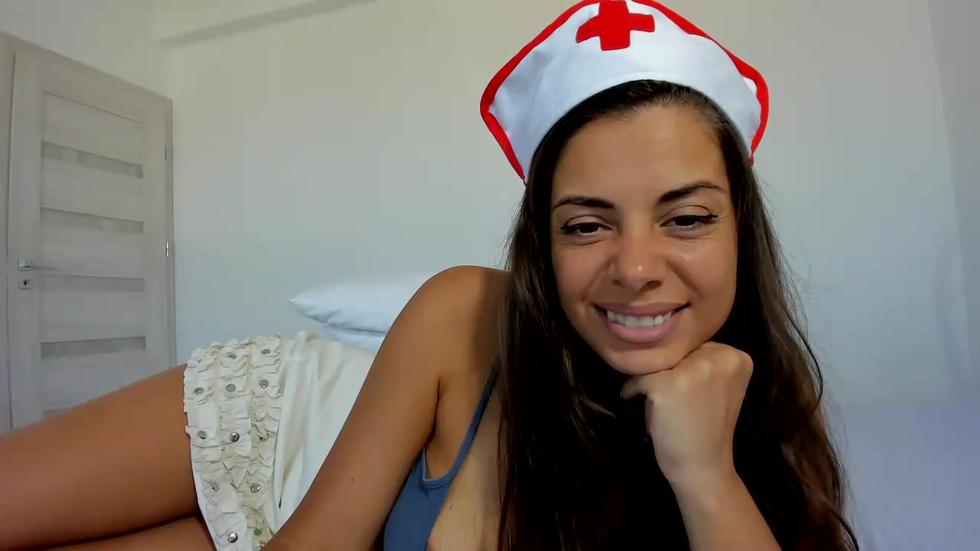 Gallery image thumbnail from Krys_'s myfreecams stream on, 09/10/2026, 07:42 image 16 of 20