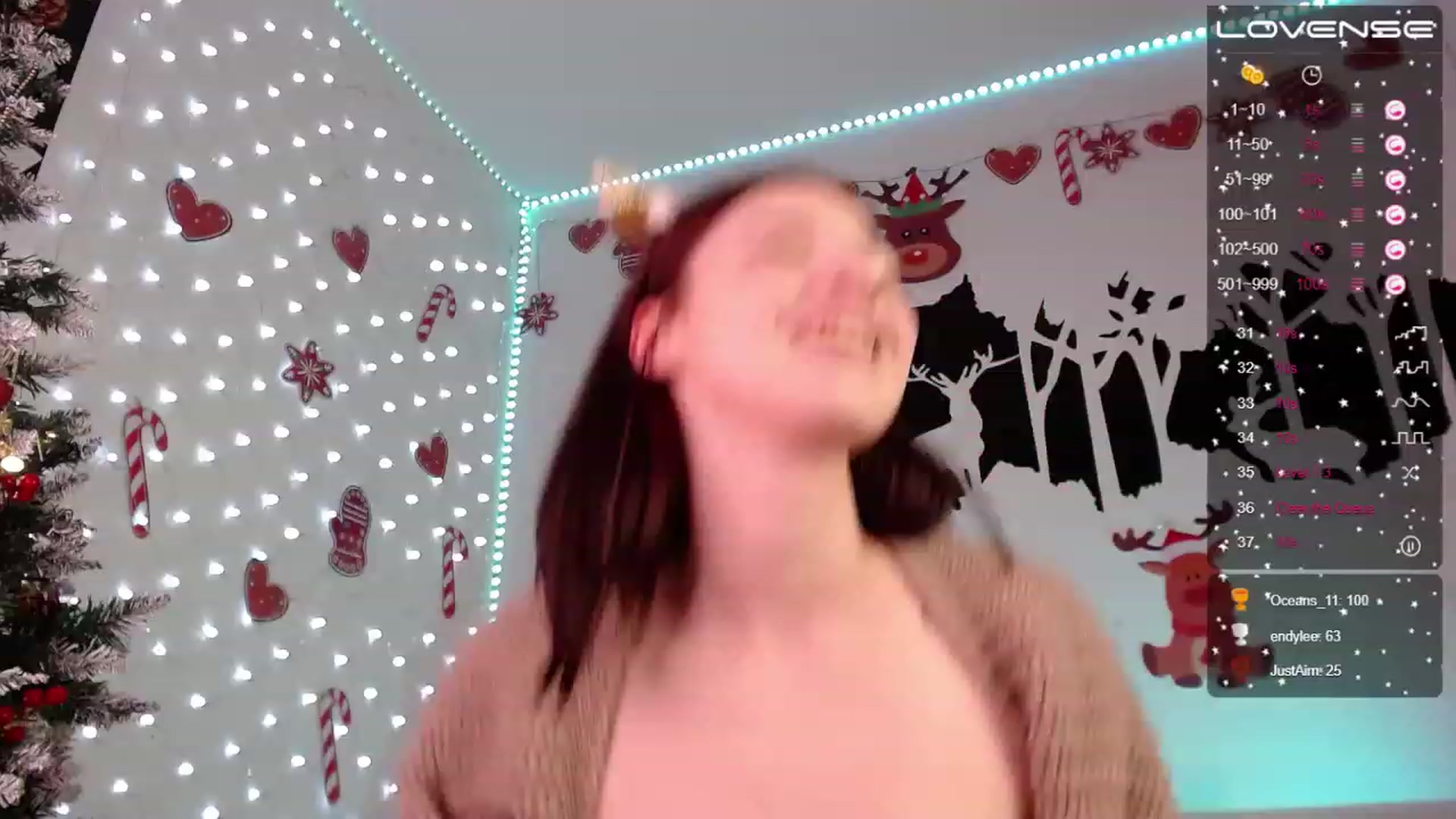 Gallery image thumbnail from Krystal4Boys's myfreecams stream on, 12/27/2022, 11:10 image 13 of 20