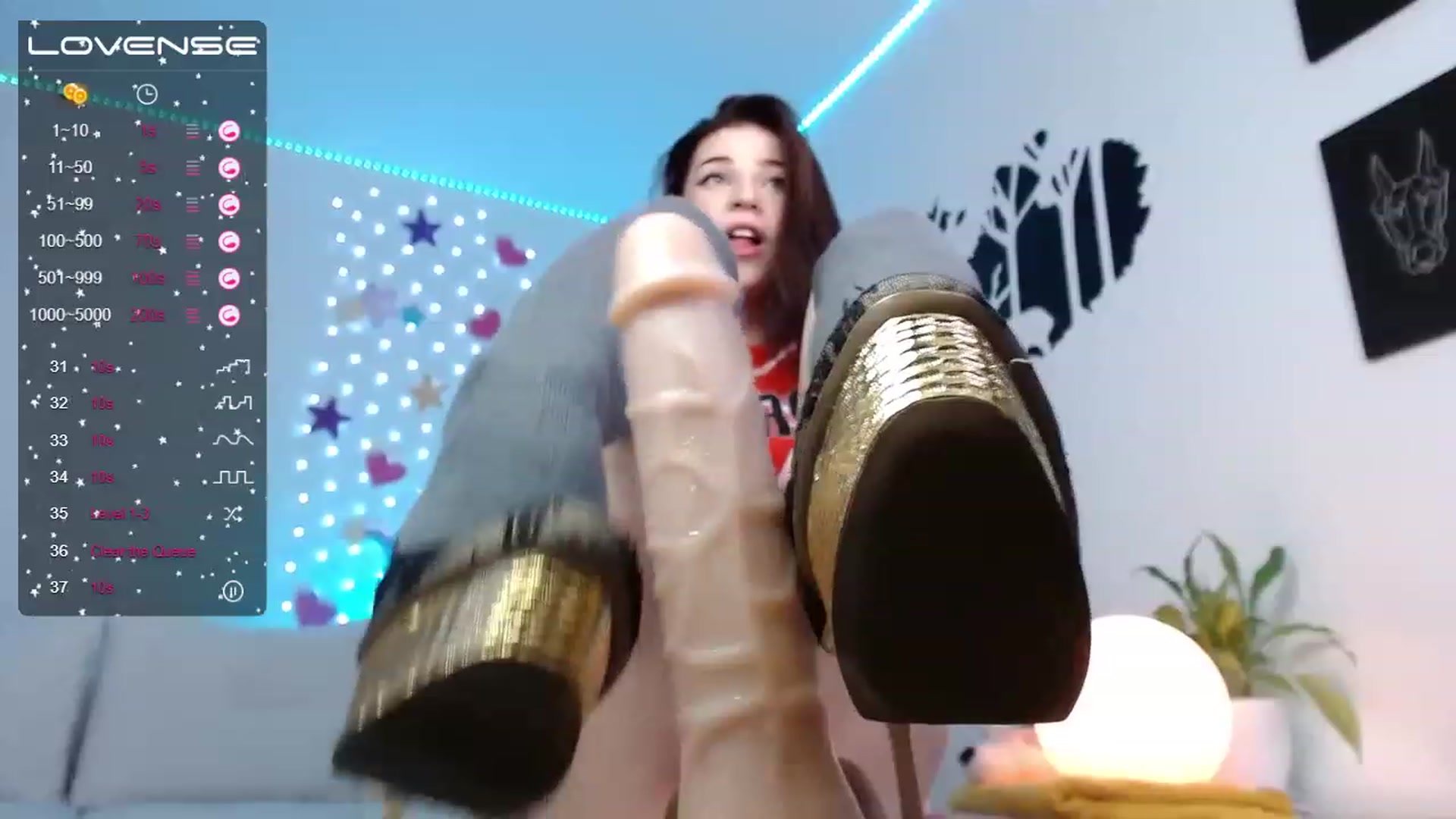 Gallery image thumbnail from Krystal4Boys's myfreecams stream on, 02/03/2023, 07:51 image 6 of 20