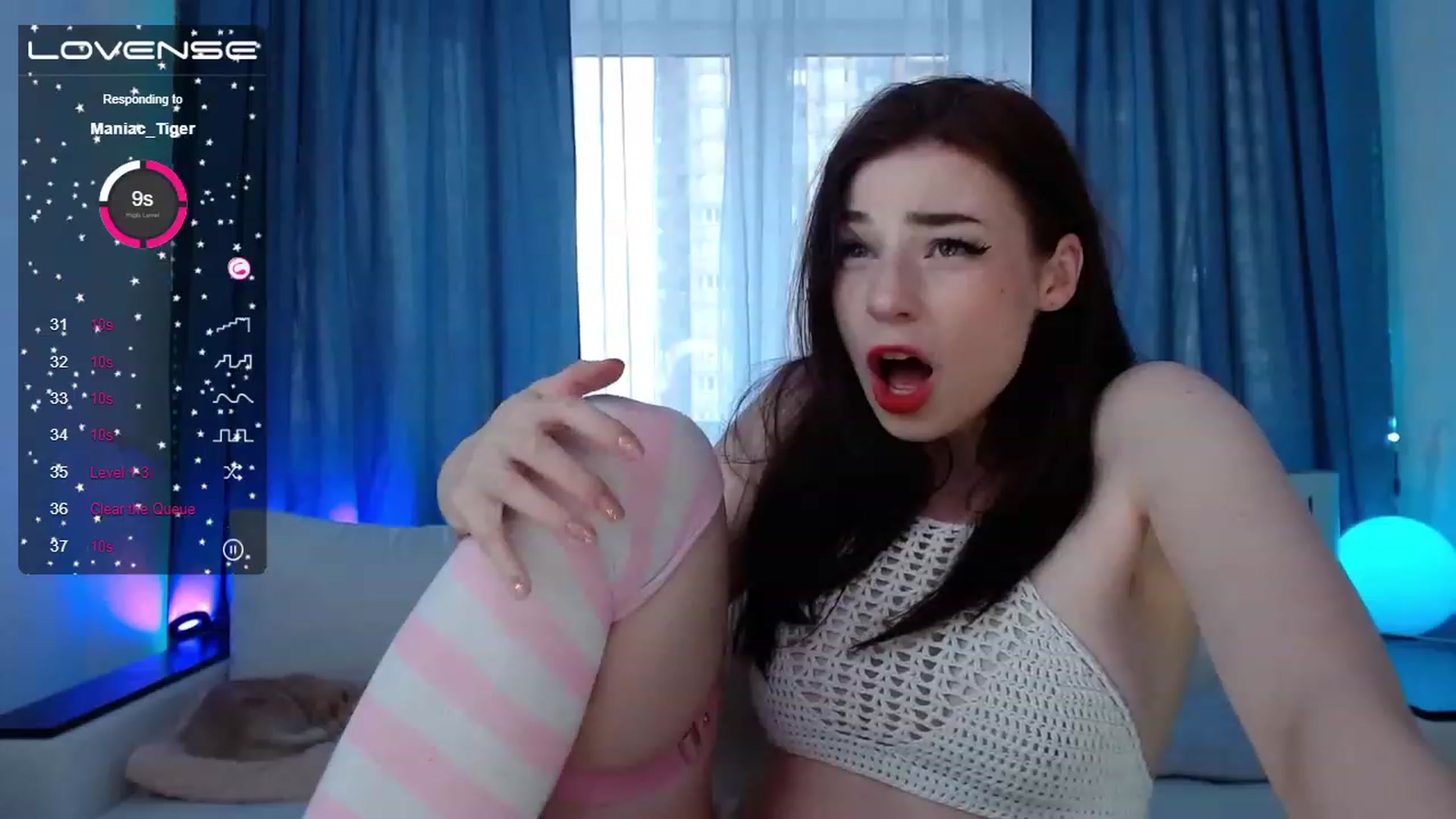 Gallery image thumbnail from Krystal4Boys's myfreecams stream on, 08/16/2023, 06:50 image 5 of 20