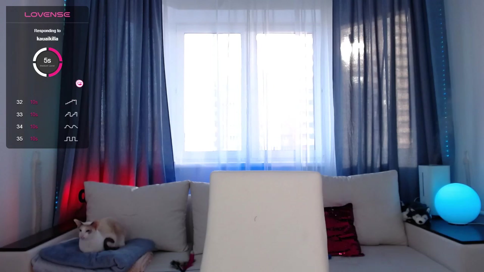Gallery image thumbnail from Krystal4Boys's myfreecams stream on, 08/25/2023, 04:57 image 18 of 20