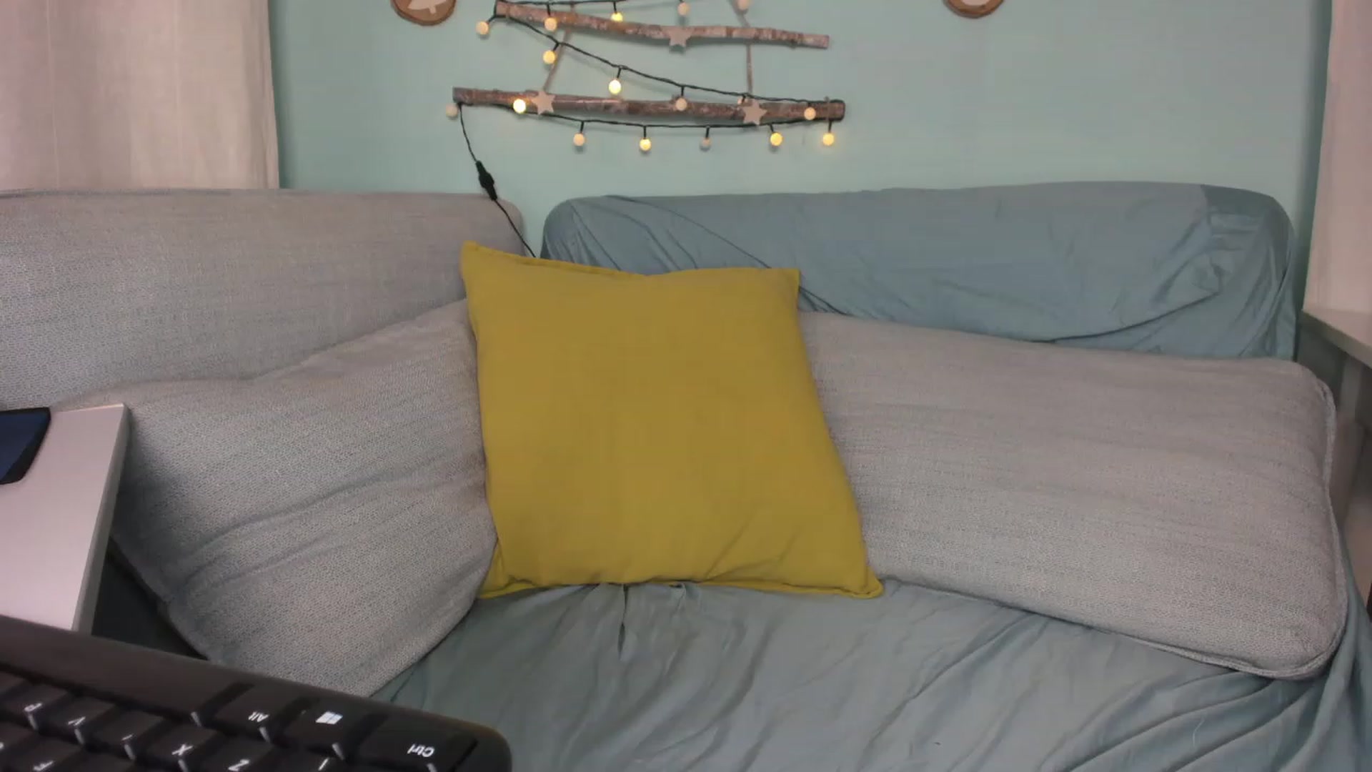 Gallery image thumbnail from KrystalByjou's myfreecams stream on, 12/27/2022, 10:06 image 2 of 20