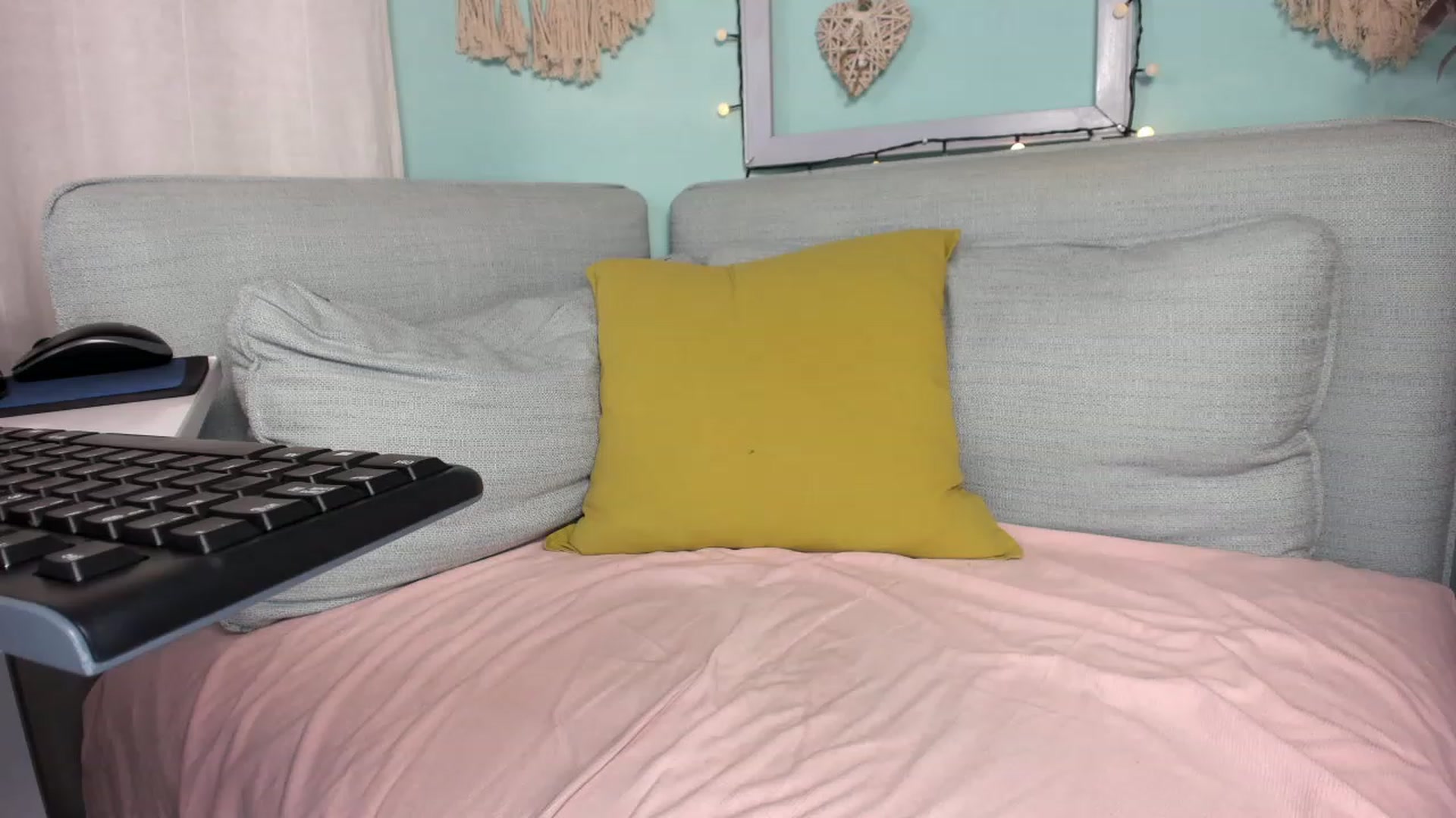 Gallery image thumbnail from KrystalByjou's myfreecams stream on, 02/02/2023, 10:47 image 14 of 20