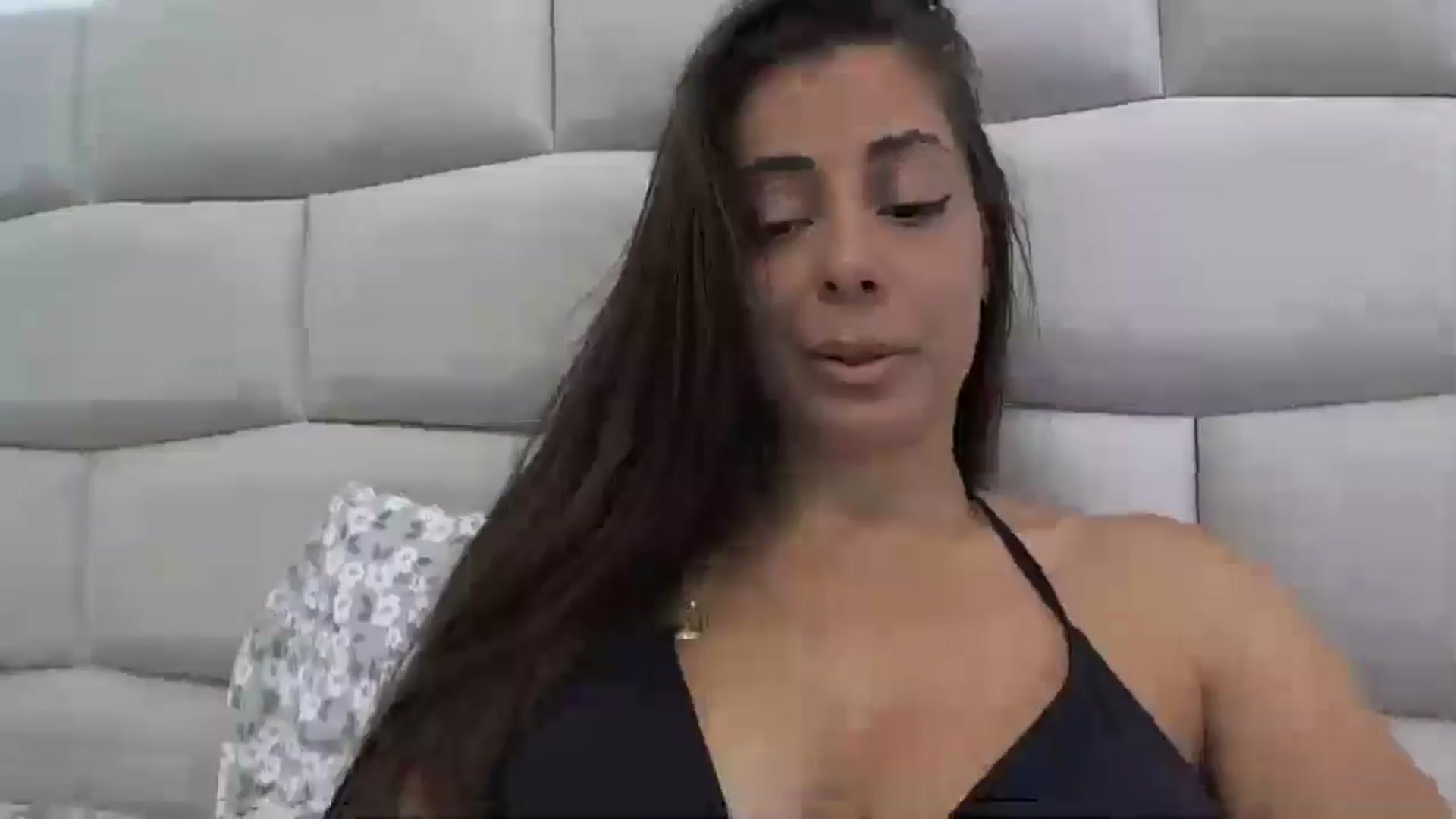 Gallery image thumbnail from Krystal_bb's myfreecams stream on, 05/23/2024, 08:17 image 15 of 20