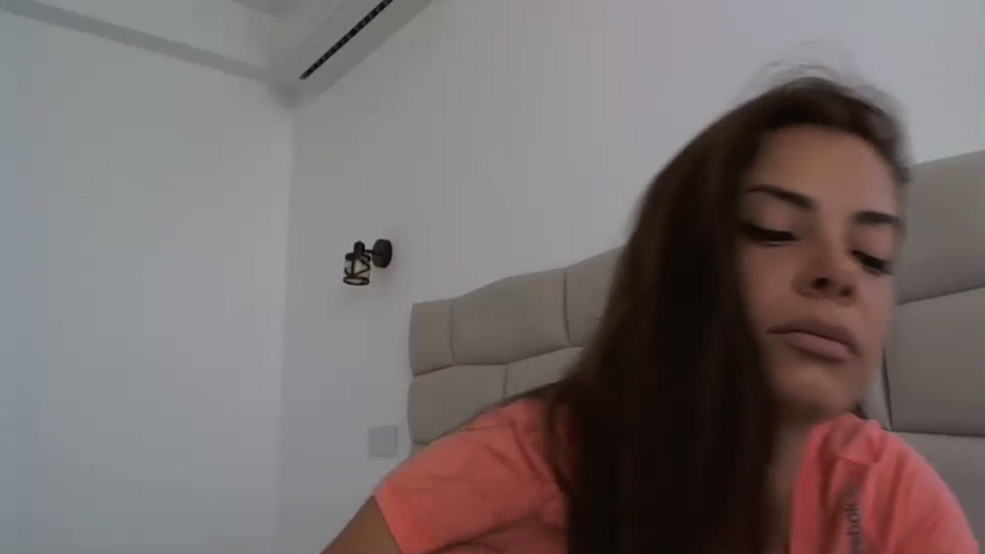 Gallery image thumbnail from Krystal_bb's myfreecams stream on, 07/31/2024, 08:35 image 4 of 20