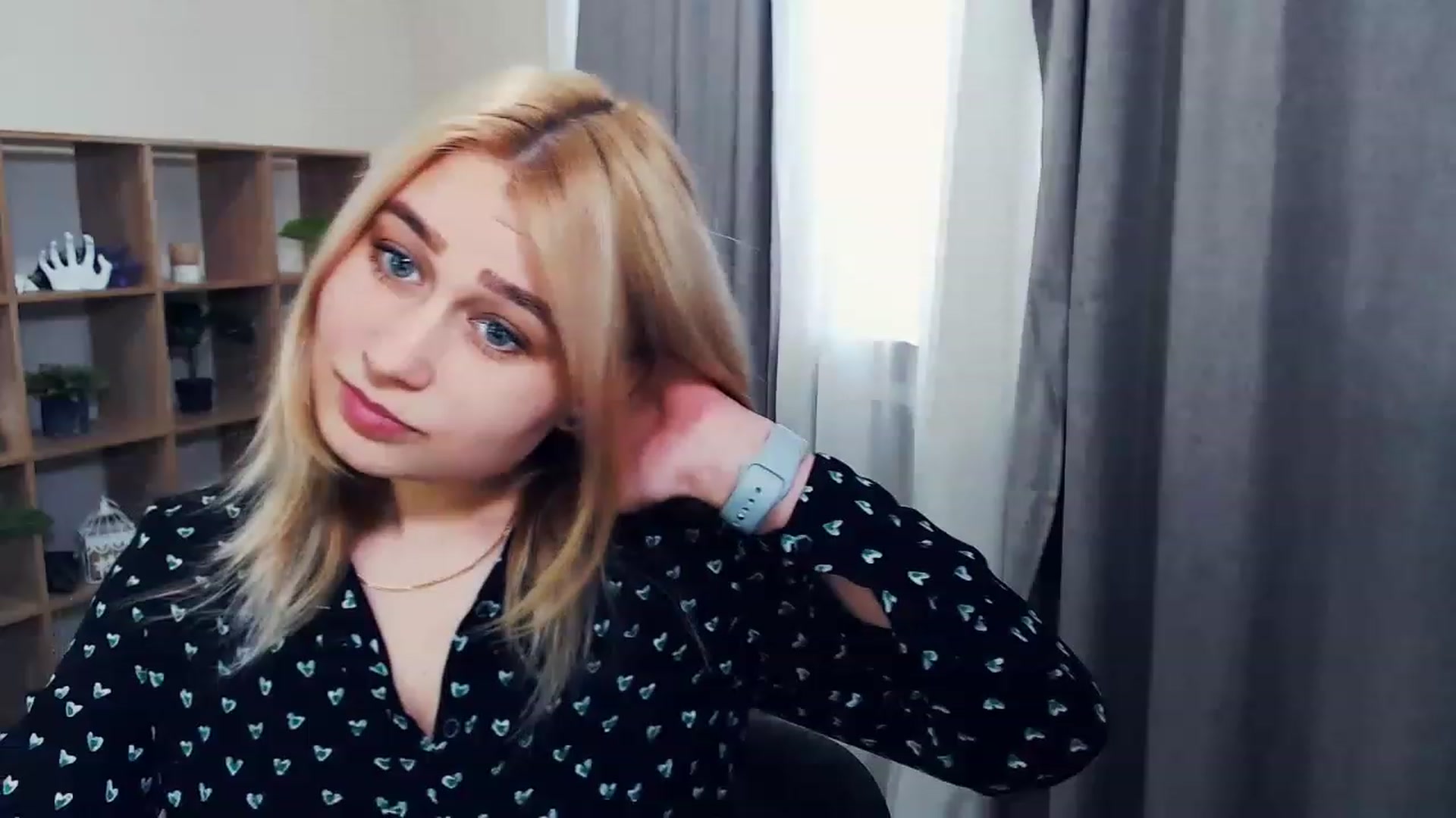 Gallery image thumbnail from Kukla_kolduna's myfreecams stream on, 02/18/2023, 13:17 image 19 of 20