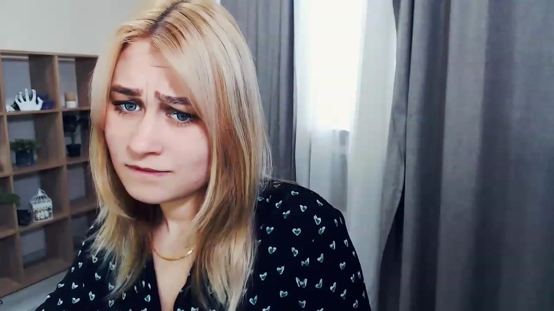 Gallery image thumbnail from Kukla_kolduna's myfreecams stream on, 02/18/2023, 13:17 image 16 of 20