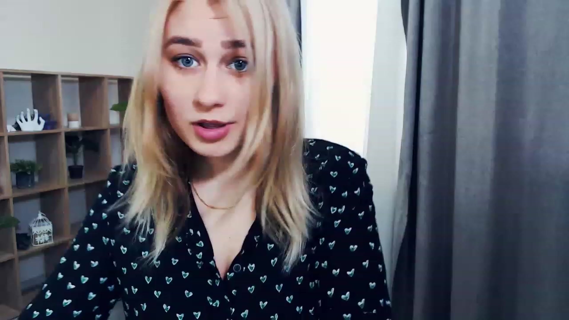 Gallery image thumbnail from Kukla_kolduna's myfreecams stream on, 02/18/2023, 13:17 image 7 of 20