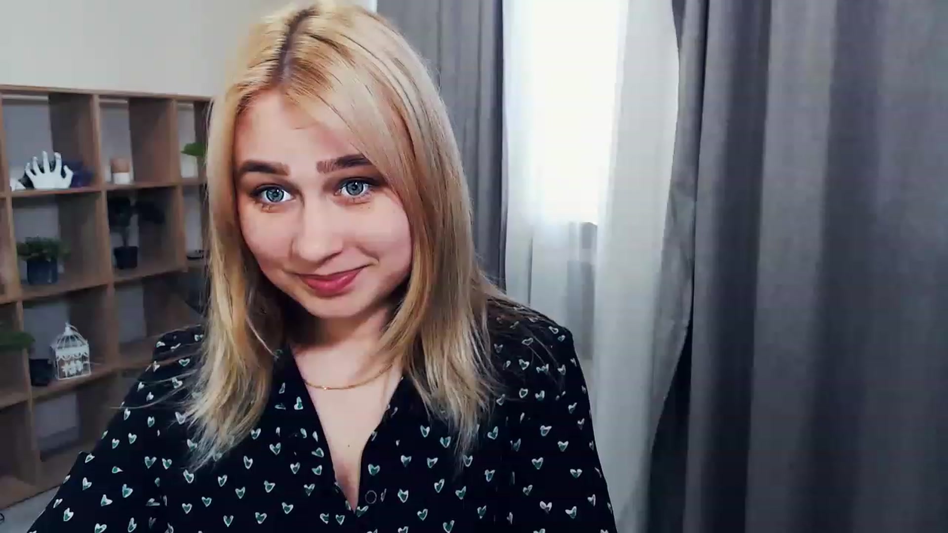 Gallery image thumbnail from Kukla_kolduna's myfreecams stream on, 02/18/2023, 13:17 image 18 of 20