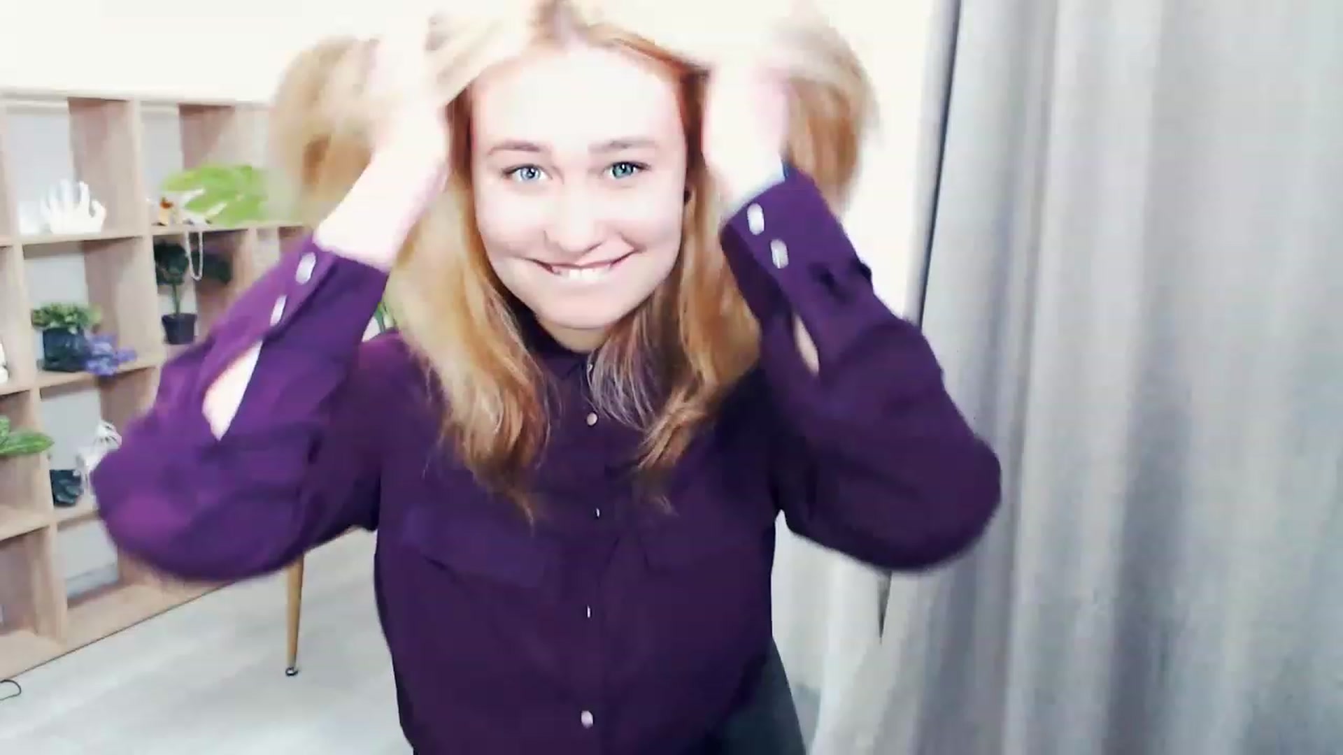 Gallery image thumbnail from Kukla_kolduna's myfreecams stream on, 02/19/2023, 13:05 image 11 of 20