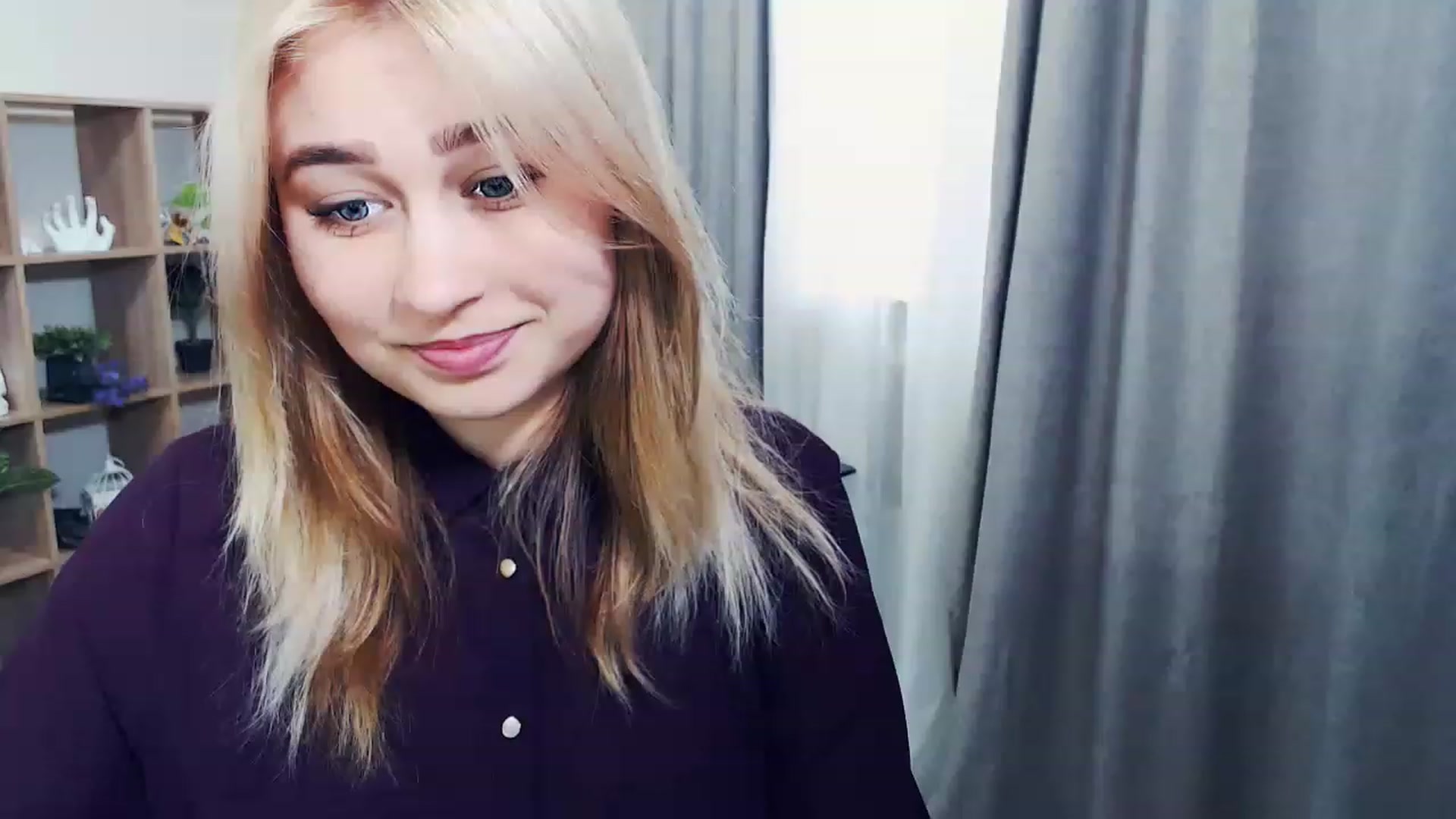 Gallery image thumbnail from Kukla_kolduna's myfreecams stream on, 02/19/2023, 13:05 image 13 of 20