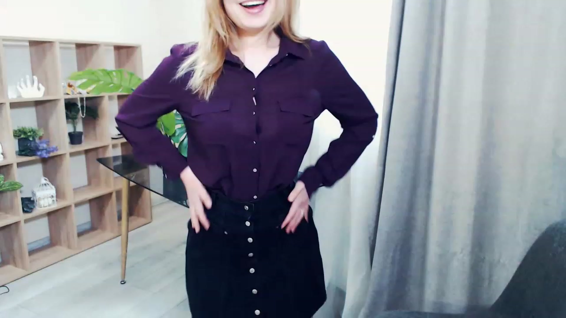 Gallery image thumbnail from Kukla_kolduna's myfreecams stream on, 02/19/2023, 13:05 image 20 of 20