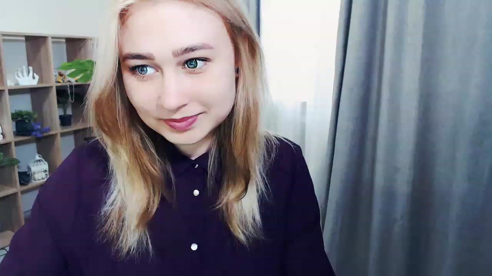 Gallery image thumbnail from Kukla_kolduna's myfreecams stream on, 02/19/2023, 13:05 image 2 of 20