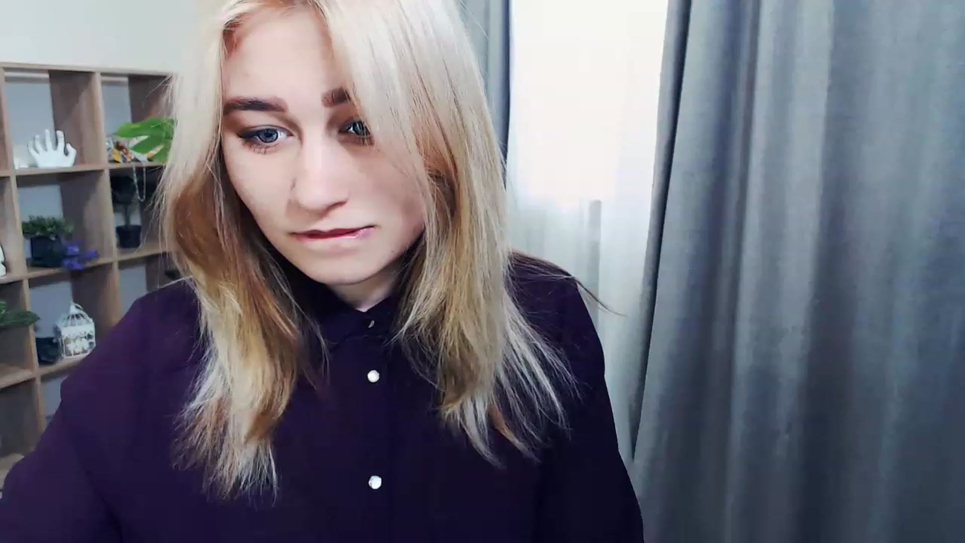 Gallery image thumbnail from Kukla_kolduna's myfreecams stream on, 02/19/2023, 13:05 image 3 of 20