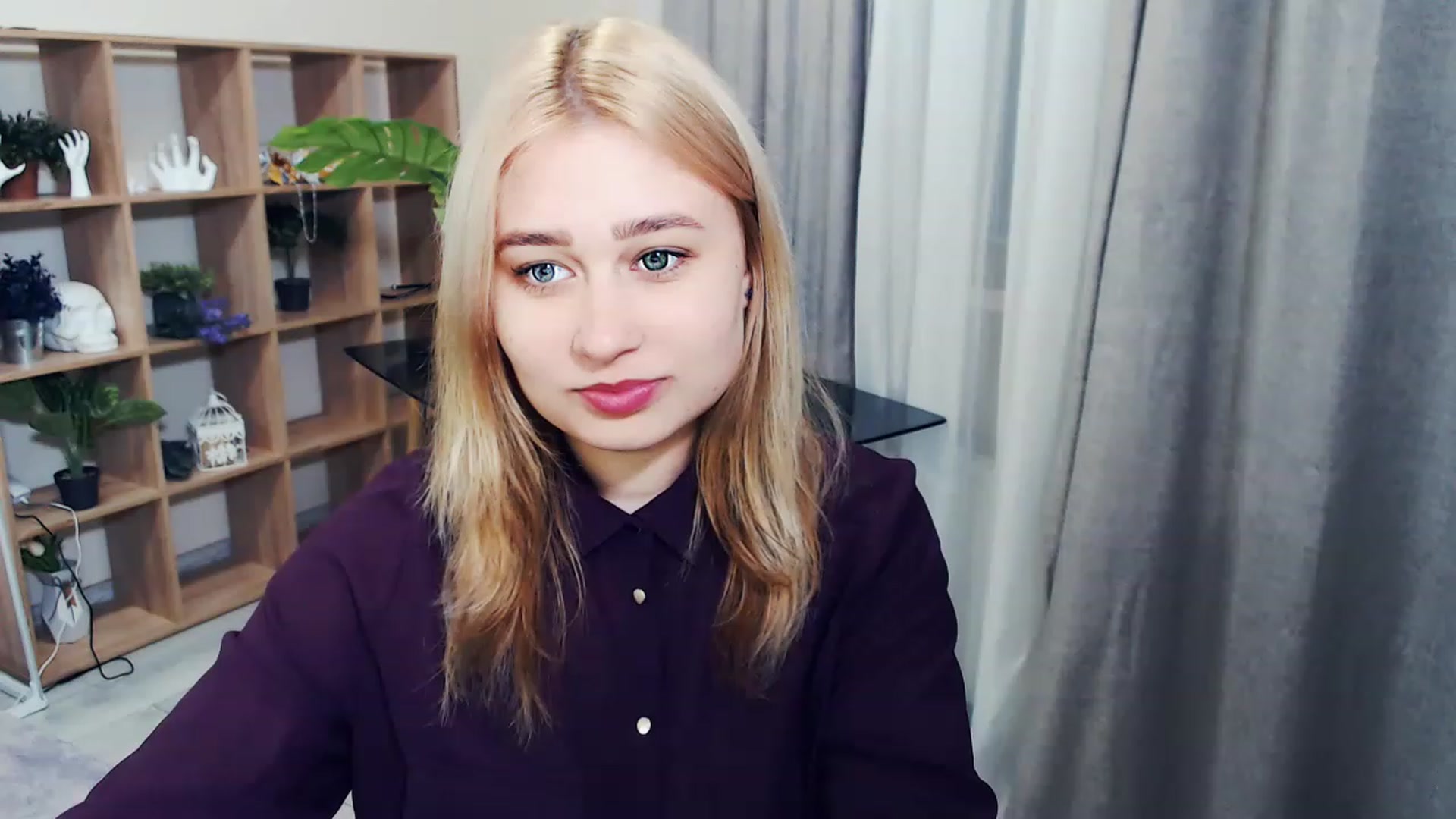 Gallery image thumbnail from Kukla_kolduna's myfreecams stream on, 02/19/2023, 16:04 image 2 of 20