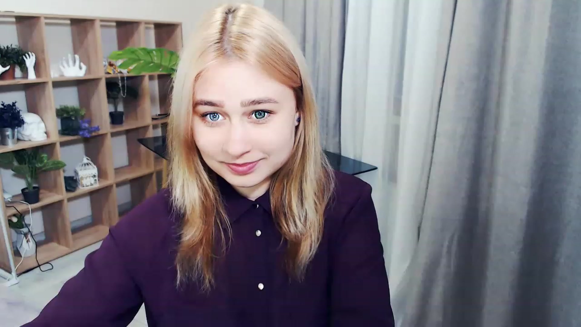 Gallery image thumbnail from Kukla_kolduna's myfreecams stream on, 02/19/2023, 16:04 image 1 of 20