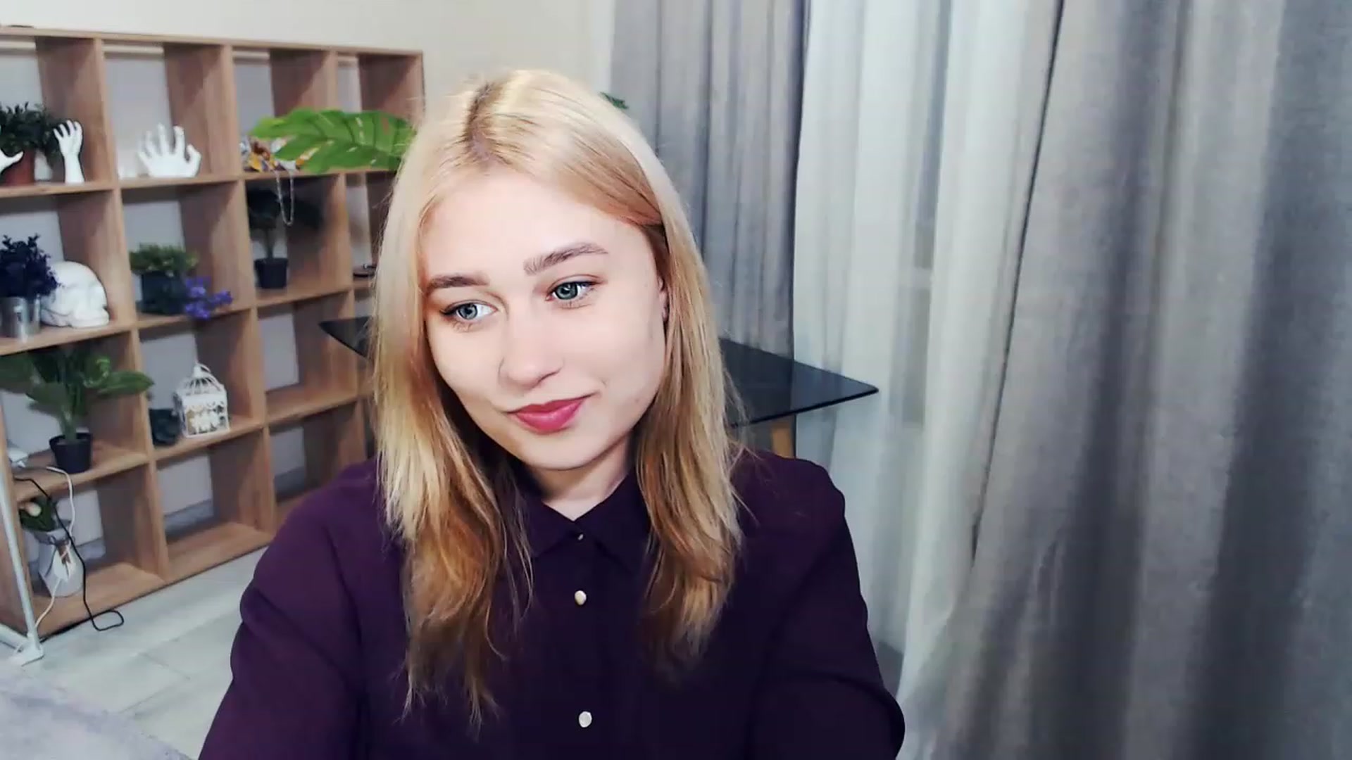 Gallery image thumbnail from Kukla_kolduna's myfreecams stream on, 02/19/2023, 16:04 image 7 of 20