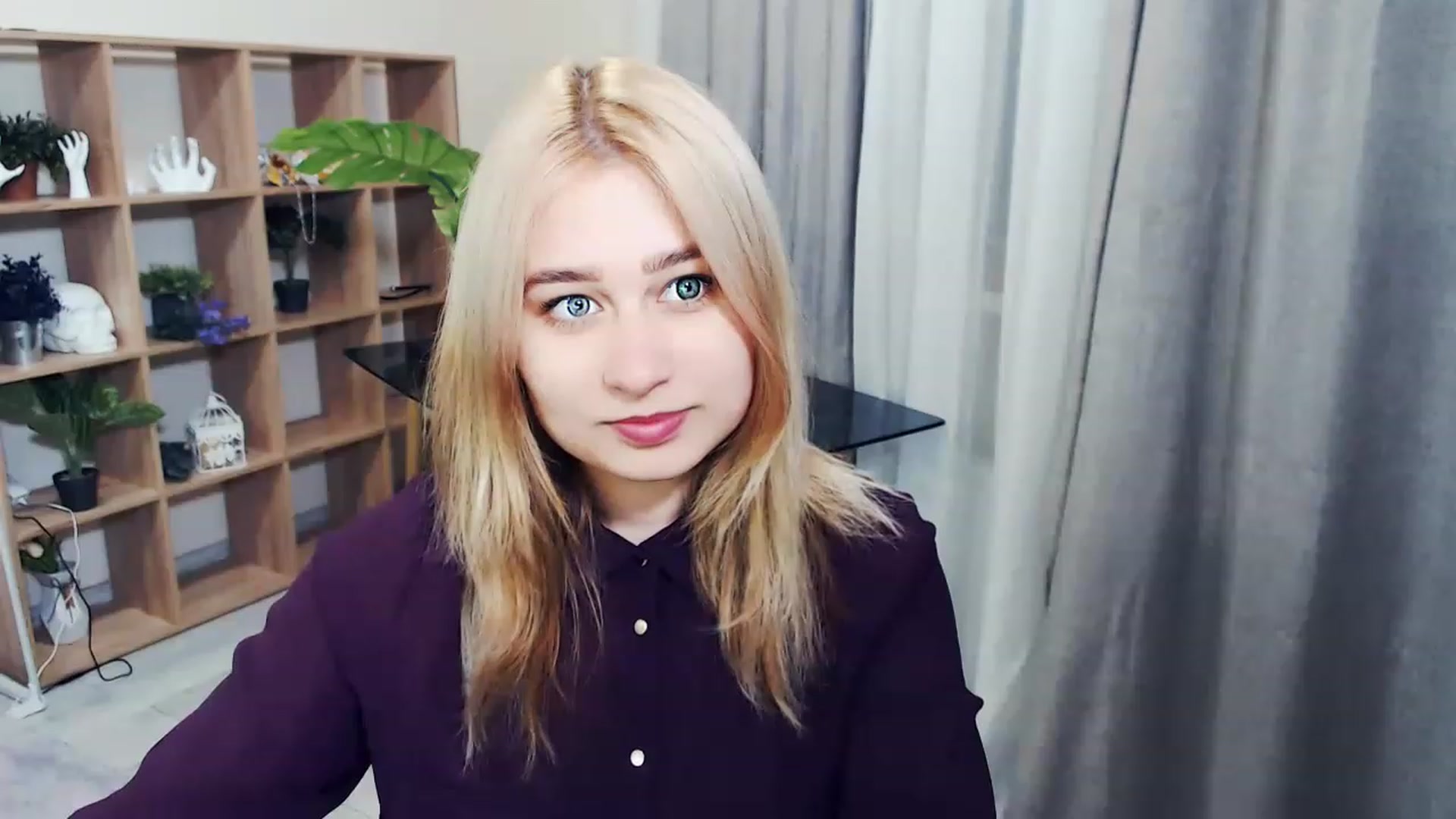 Gallery image thumbnail from Kukla_kolduna's myfreecams stream on, 02/19/2023, 16:04 image 11 of 20