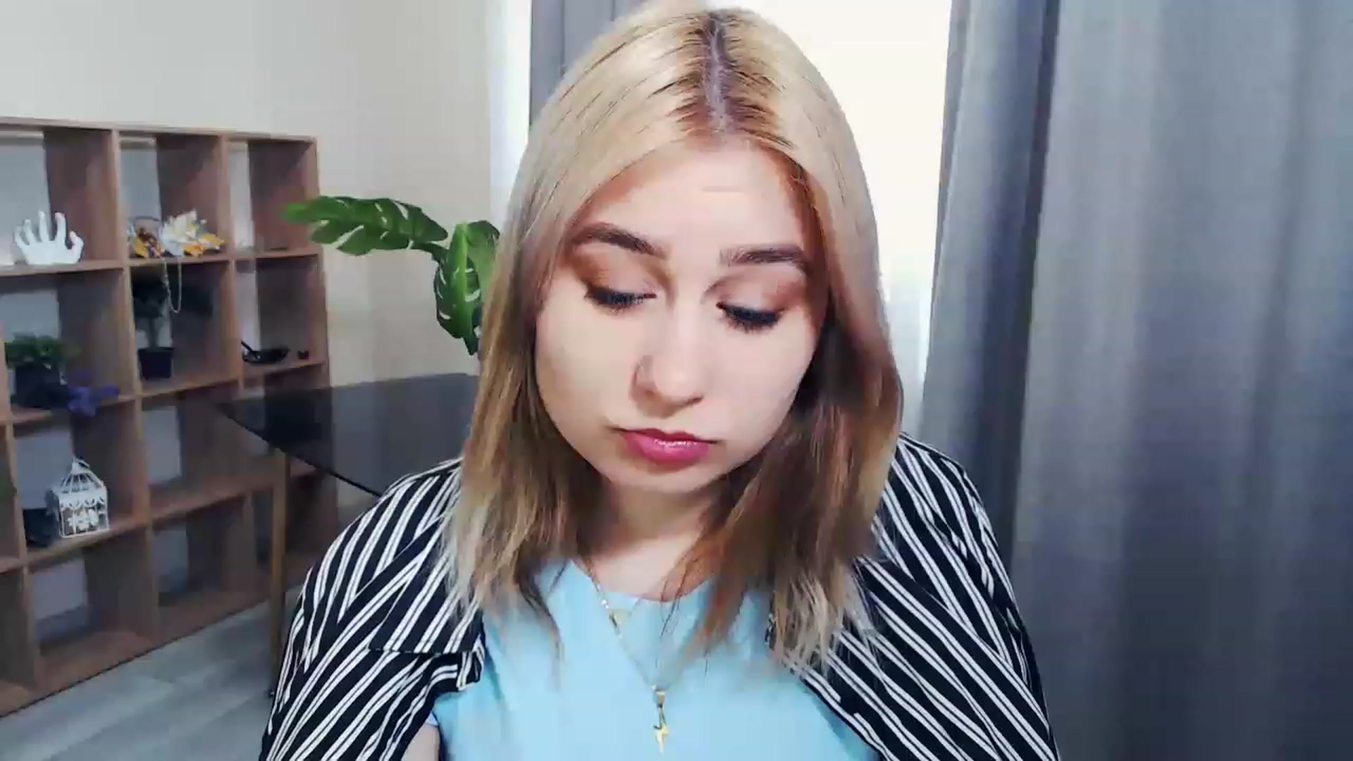 Gallery image thumbnail from Kukla_kolduna's myfreecams stream on, 02/22/2023, 13:50 image 11 of 20