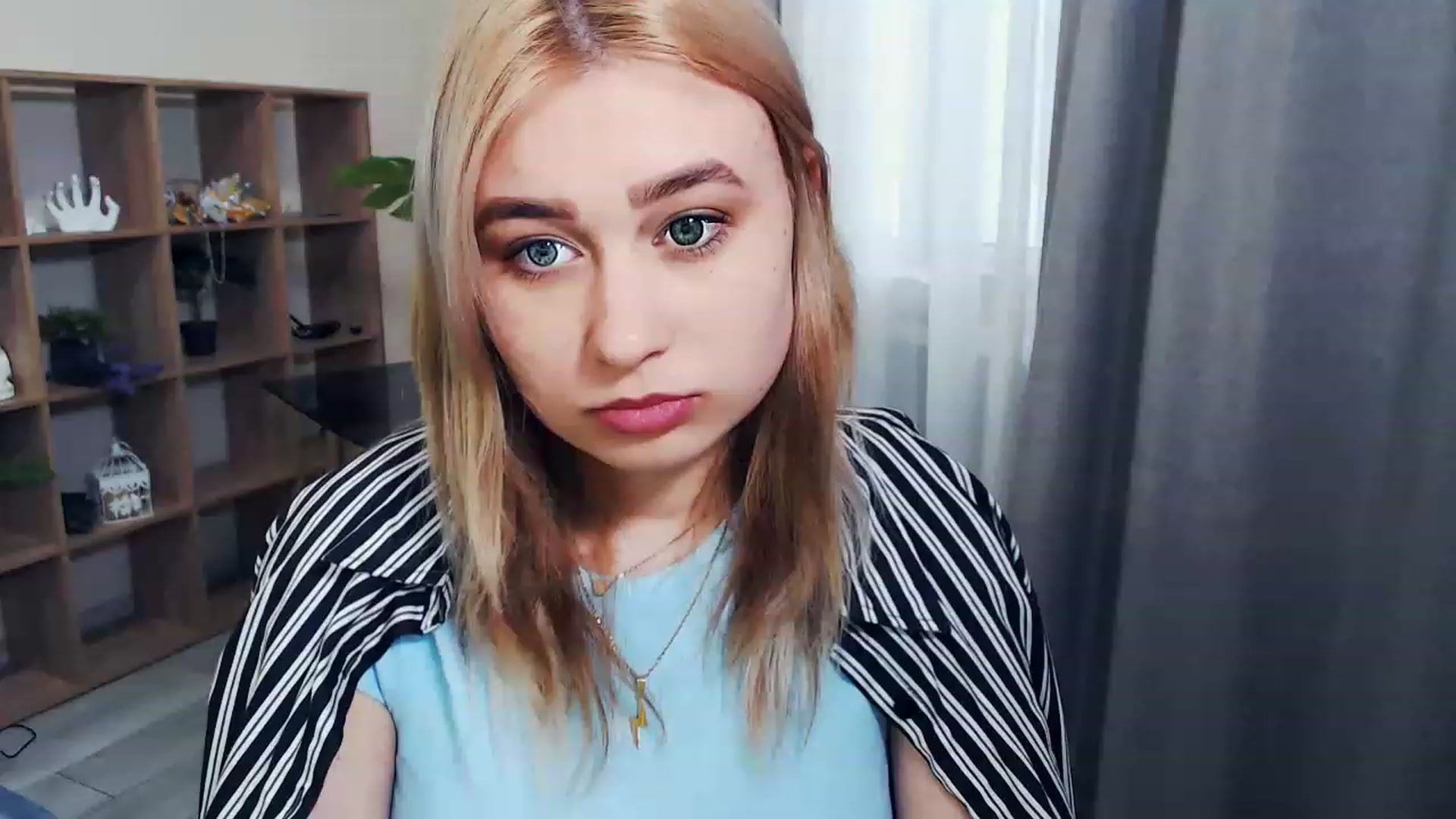 Gallery image thumbnail from Kukla_kolduna's myfreecams stream on, 02/22/2023, 14:36 image 13 of 20