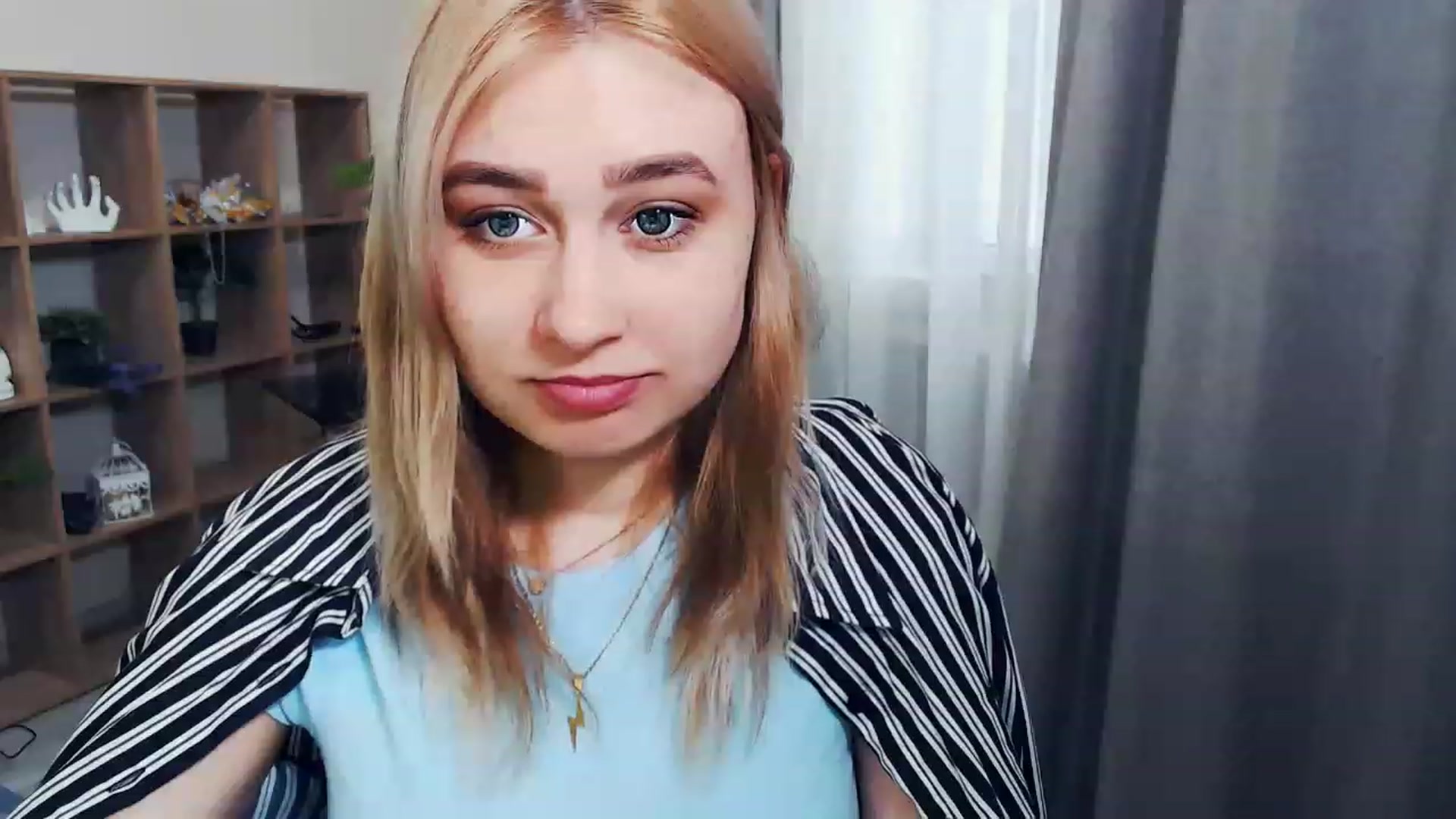 Gallery image thumbnail from Kukla_kolduna's myfreecams stream on, 02/22/2023, 14:36 image 14 of 20