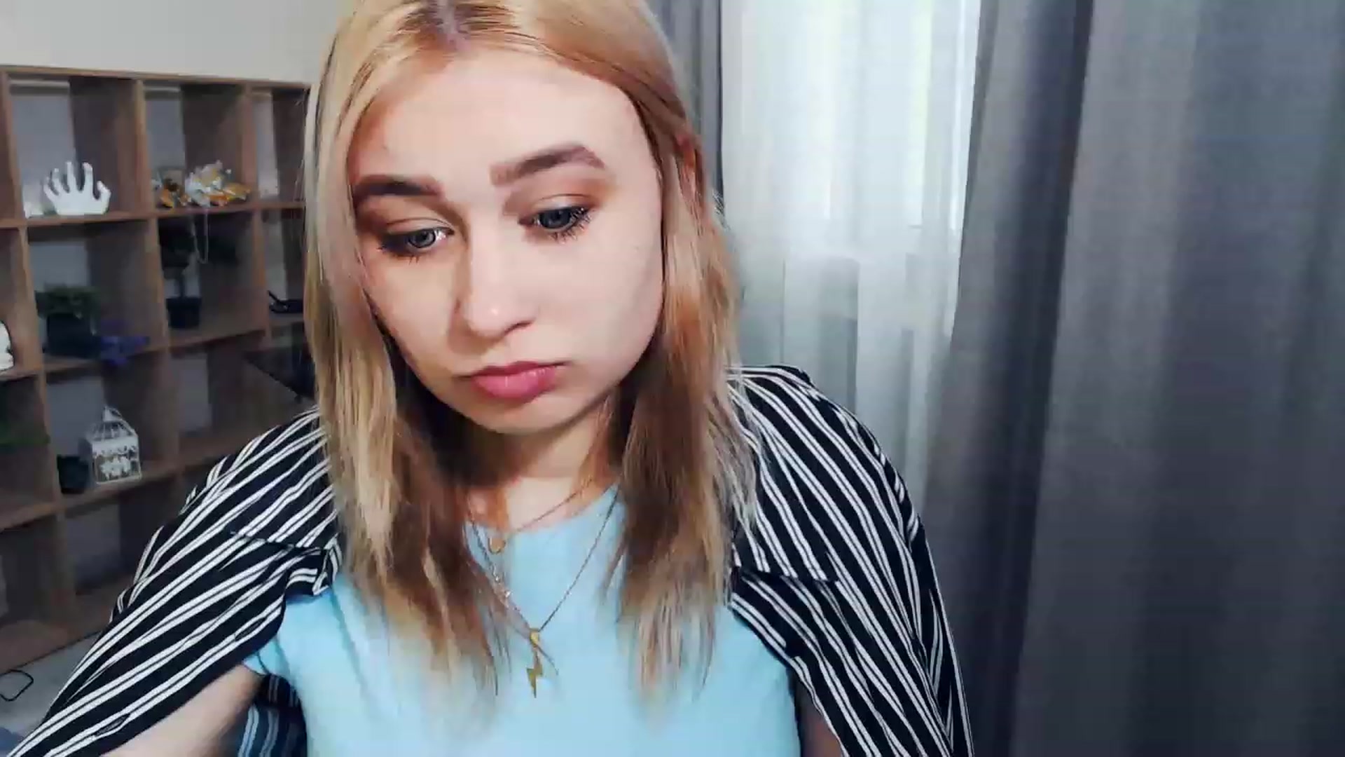 Gallery image thumbnail from Kukla_kolduna's myfreecams stream on, 02/22/2023, 14:36 image 15 of 20
