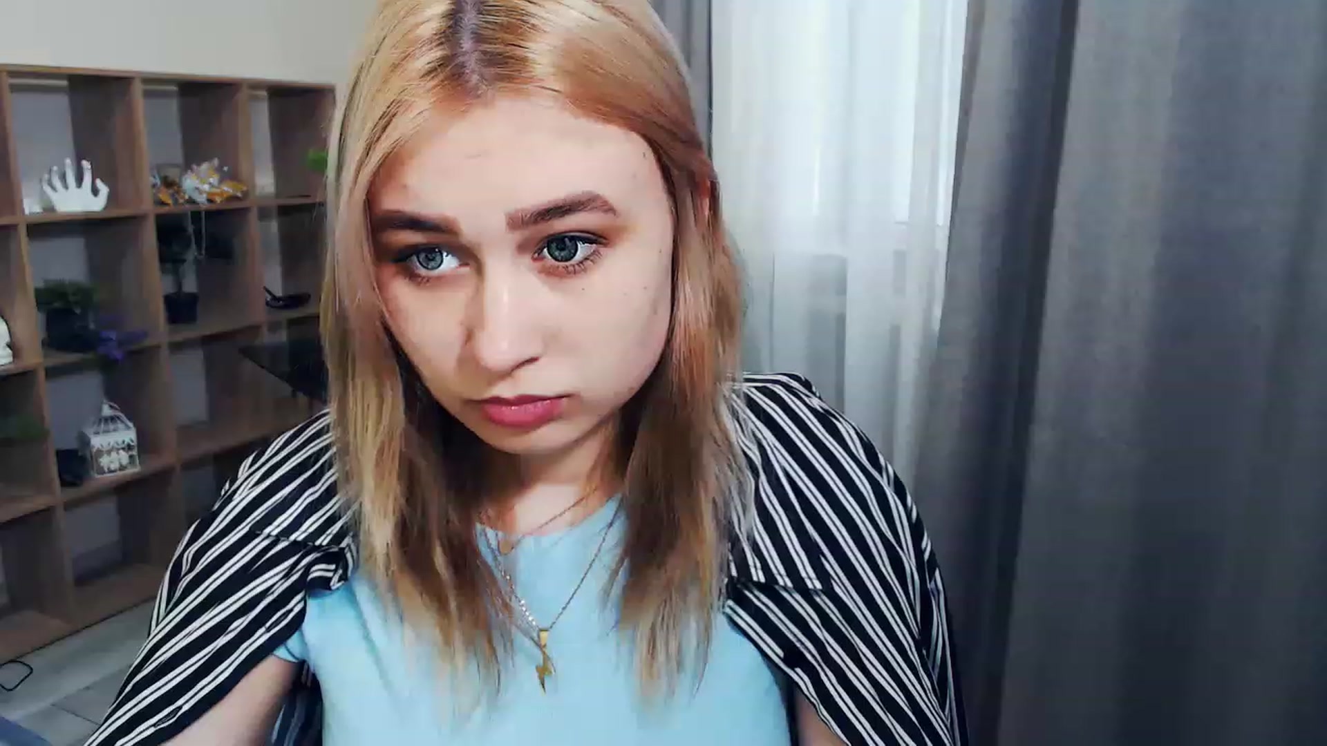 Gallery image thumbnail from Kukla_kolduna's myfreecams stream on, 02/22/2023, 14:36 image 16 of 20
