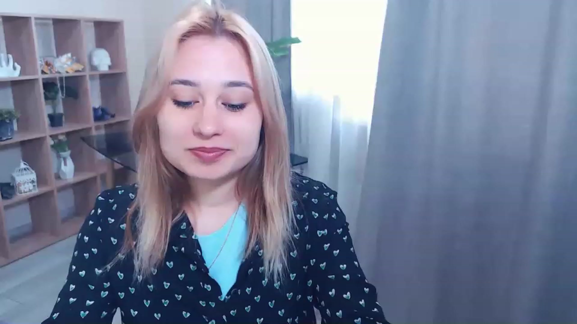 Gallery image thumbnail from Kukla_kolduna's myfreecams stream on, 02/25/2023, 09:47 image 13 of 20