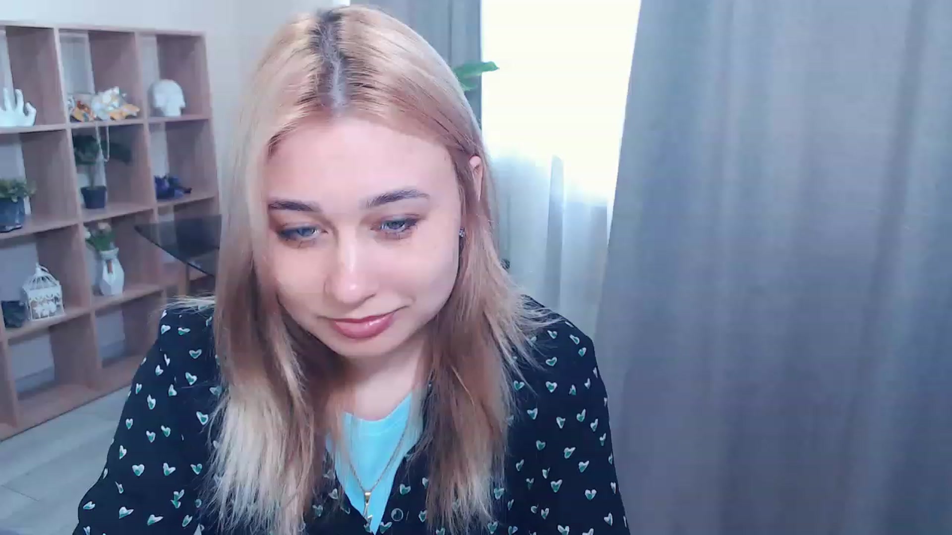 Gallery image thumbnail from Kukla_kolduna's myfreecams stream on, 02/25/2023, 10:28 image 15 of 20