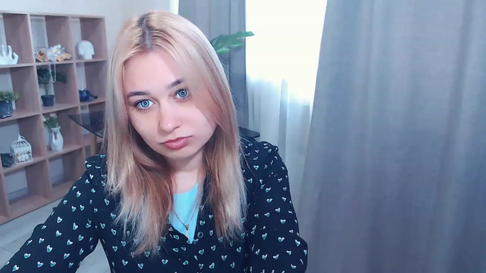 Gallery image thumbnail from Kukla_kolduna's myfreecams stream on, 02/25/2023, 10:28 image 5 of 20