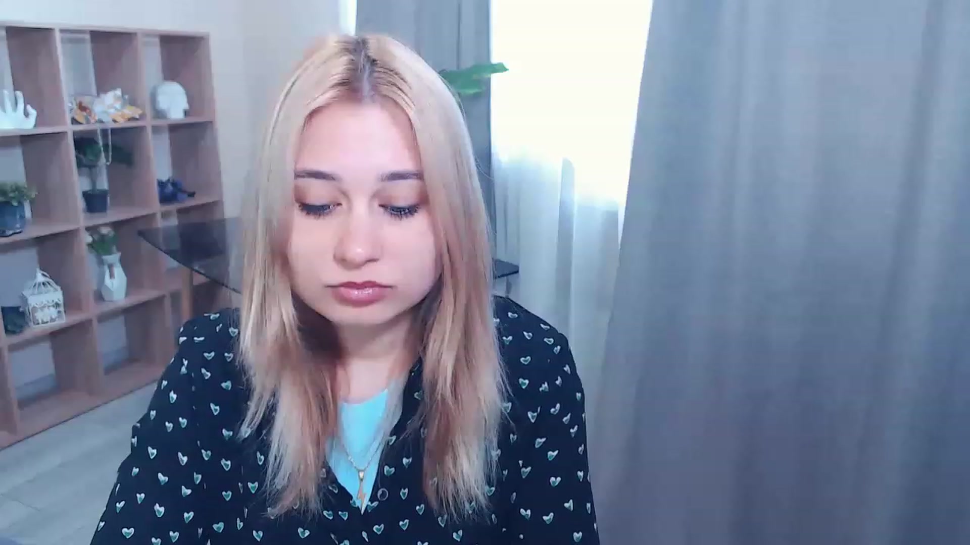 Gallery image thumbnail from Kukla_kolduna's myfreecams stream on, 02/25/2023, 10:28 image 10 of 20